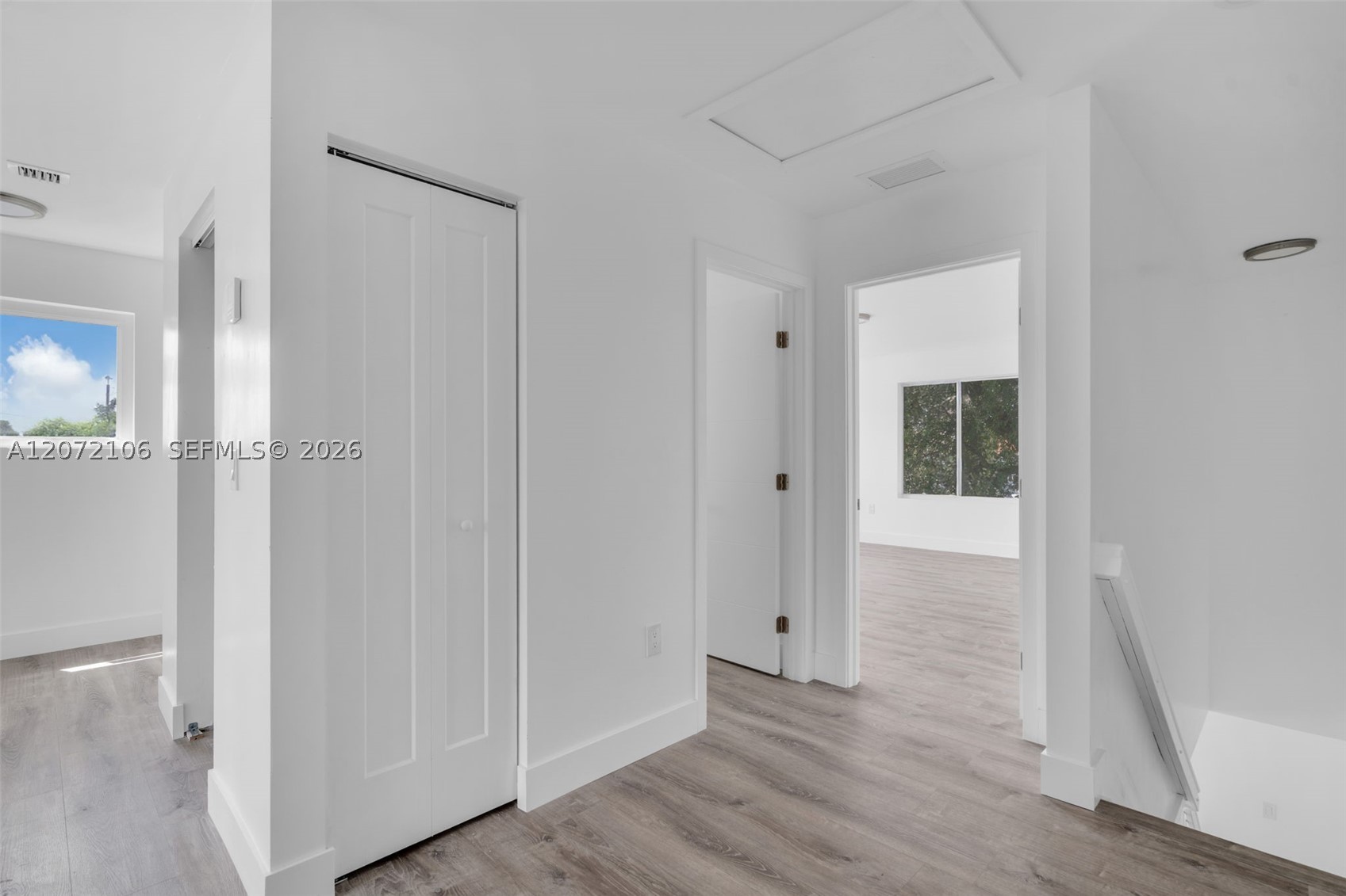 1627 NW 40th St, Miami FL 33142