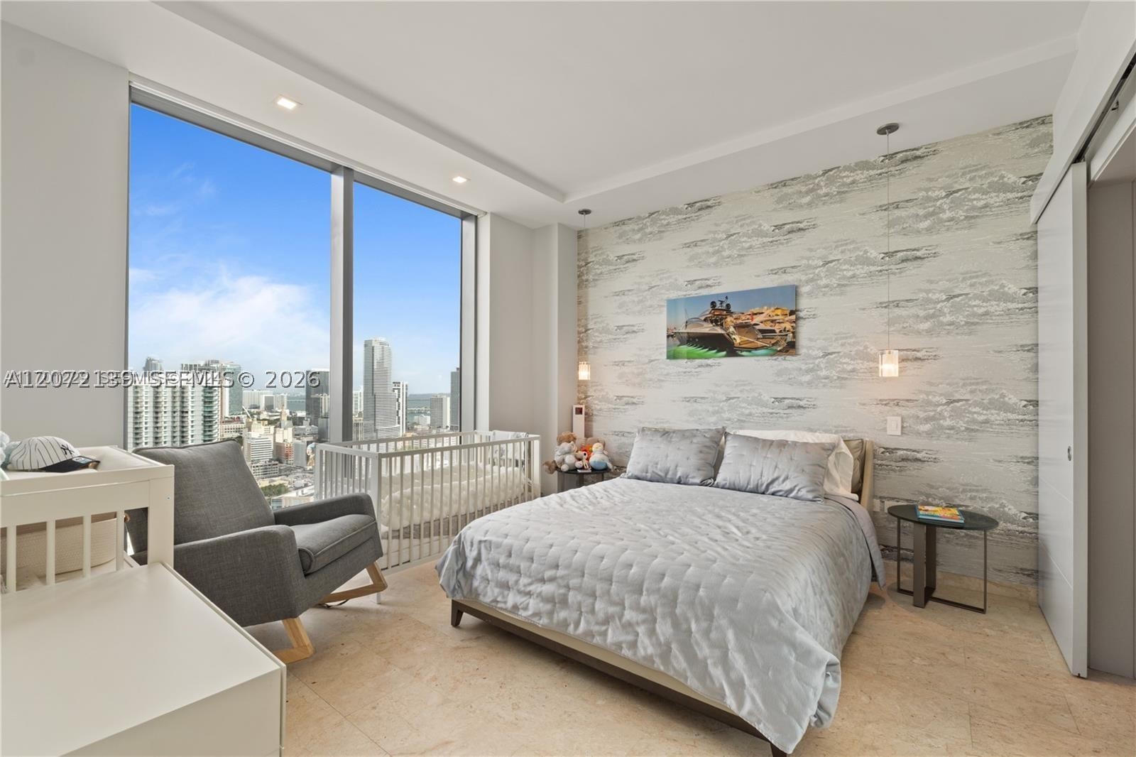 88 SW 7th St #3412, Miami FL 33130