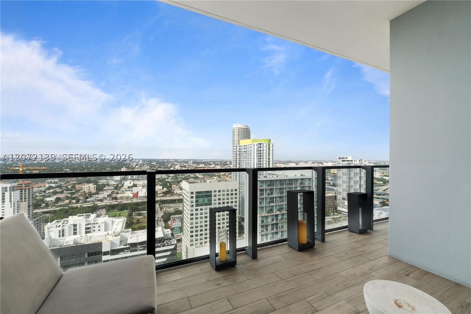 88 SW 7th St #3412, Miami FL 33130