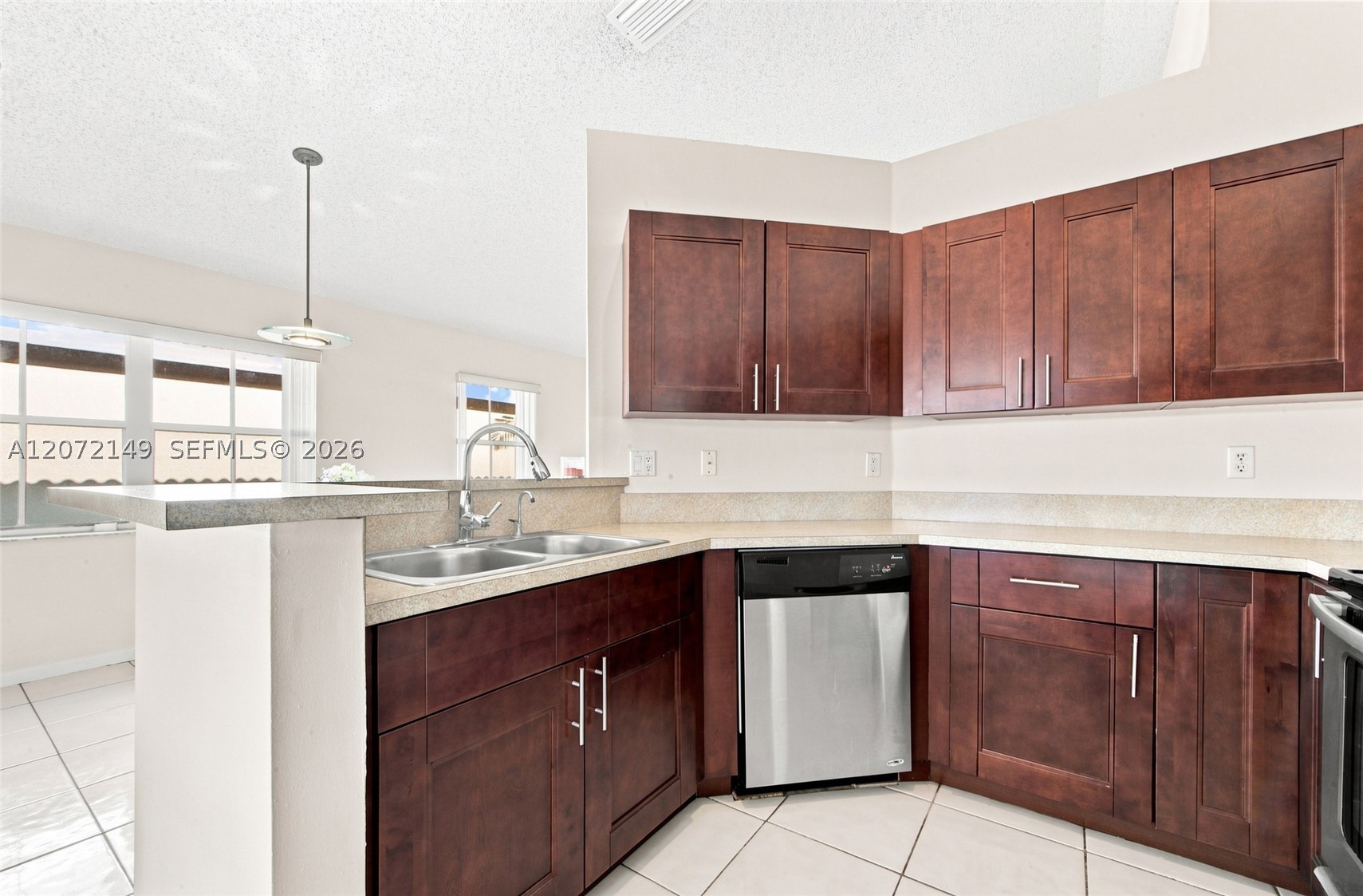 7336 Granada Way, Margate FL 33063