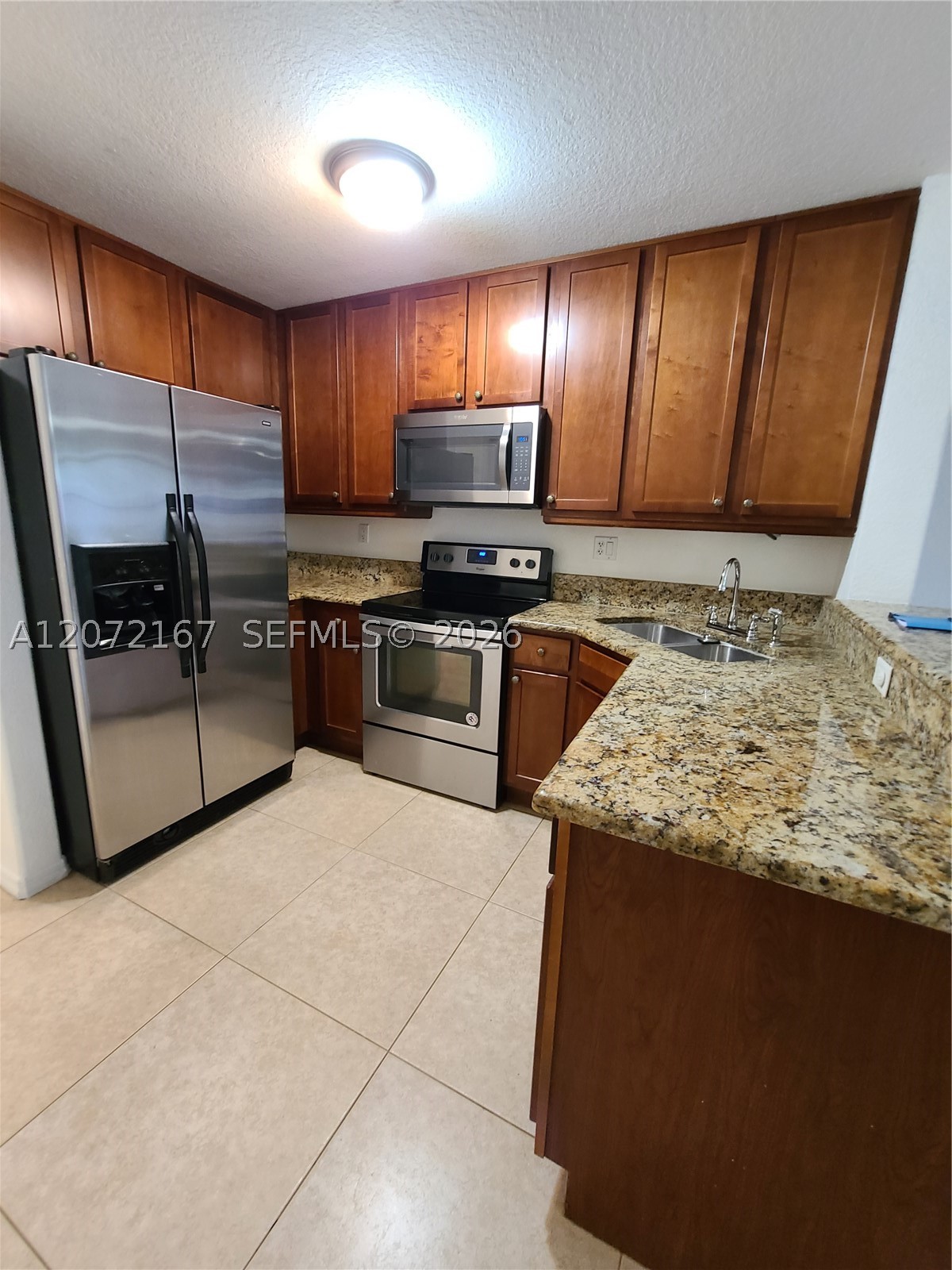 3071 Riverside Dr #11, Coral Springs FL 33065