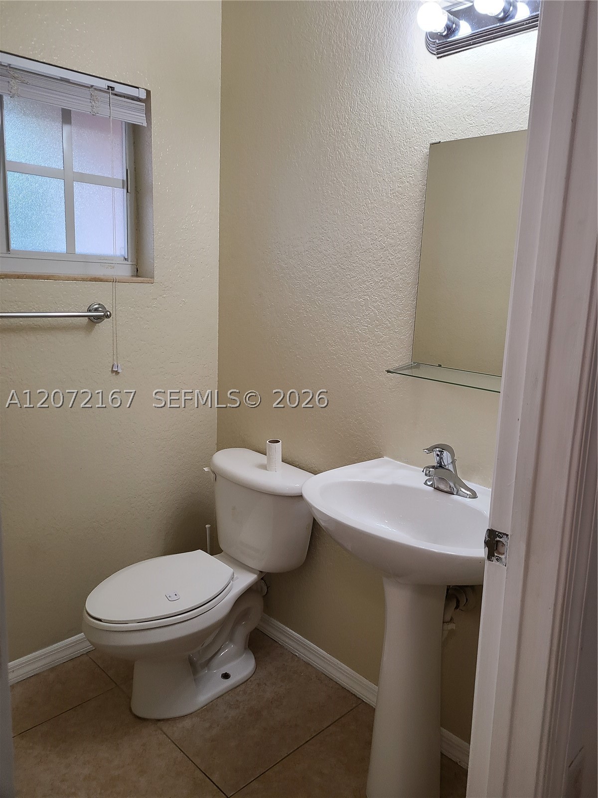 3071 Riverside Dr #11, Coral Springs FL 33065