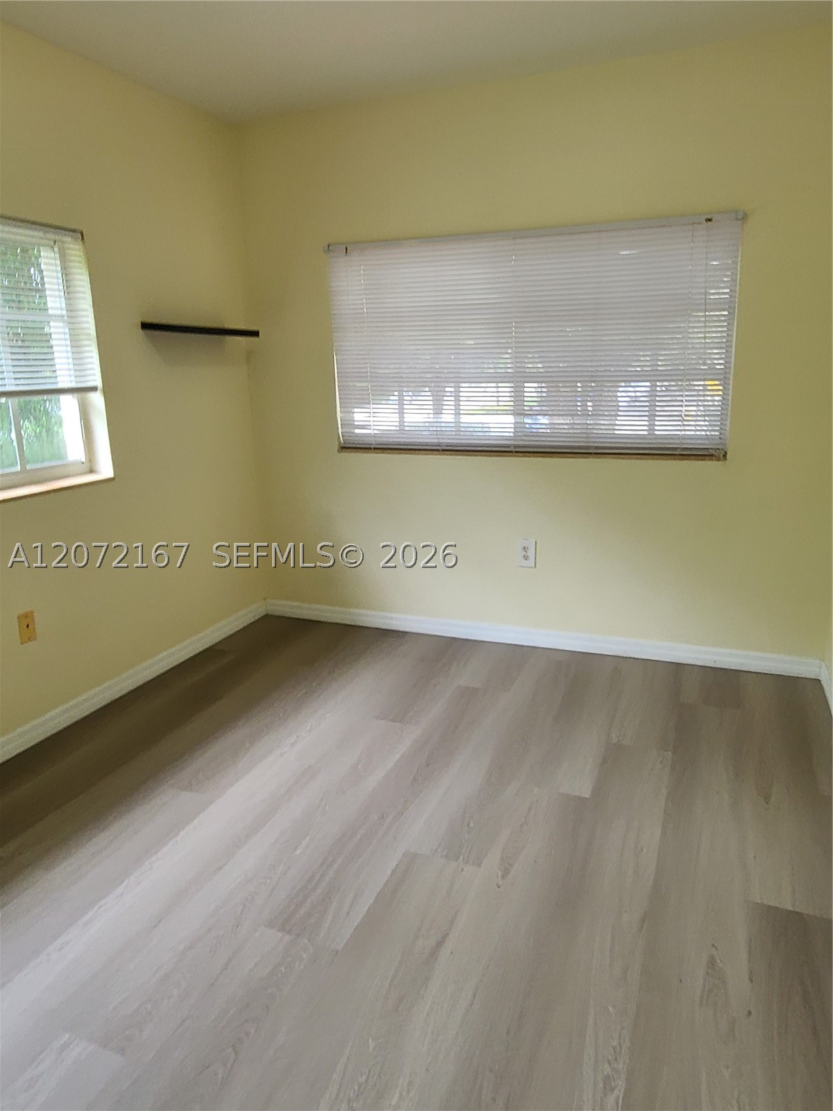 3071 Riverside Dr #11, Coral Springs FL 33065