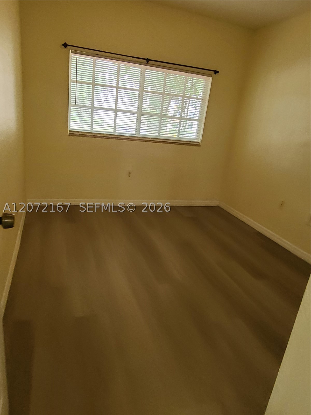 3071 Riverside Dr #11, Coral Springs FL 33065