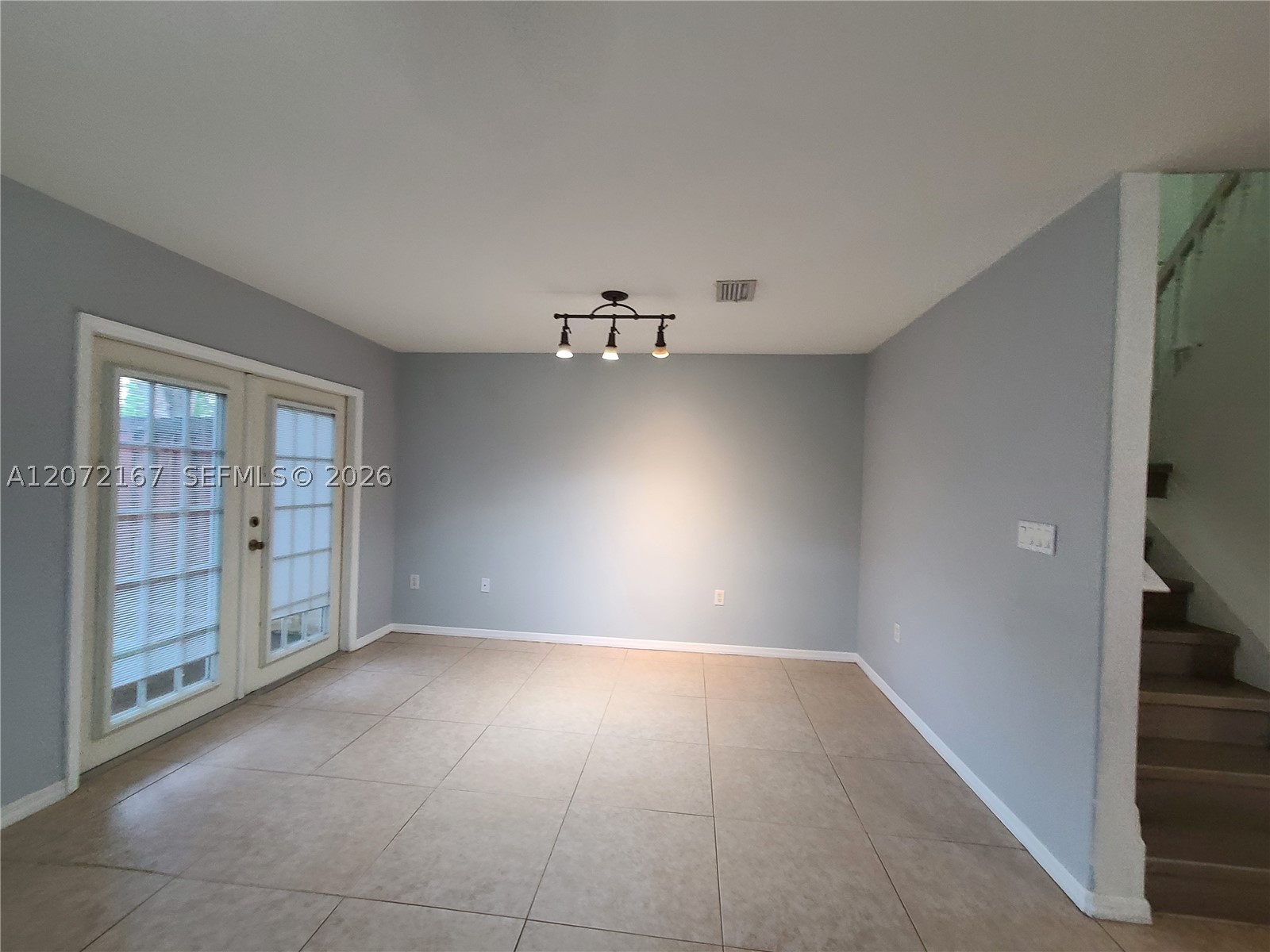 3071 Riverside Dr #11, Coral Springs FL 33065