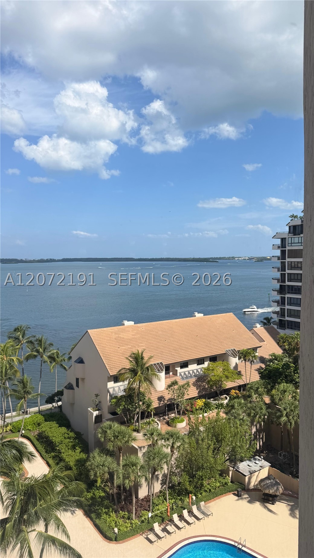 540 Brickell Key Dr #1101, Miami FL 33131