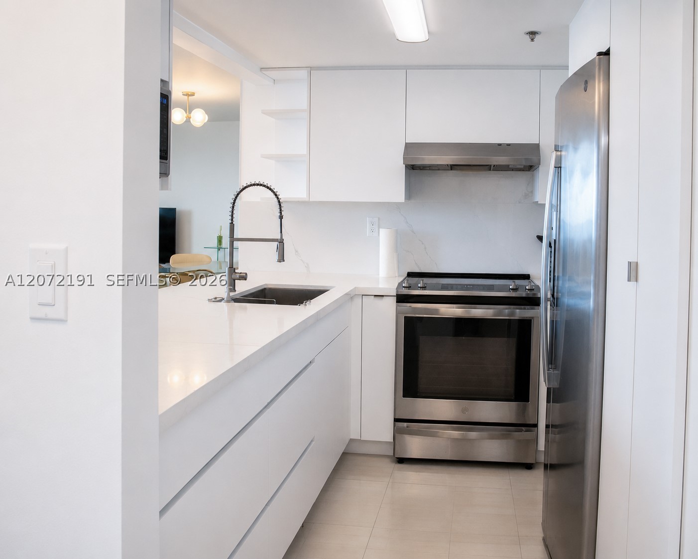 540 Brickell Key Dr #1101, Miami FL 33131