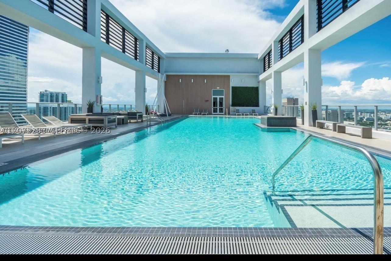 151 SE 1st St #2104, Miami FL 33131