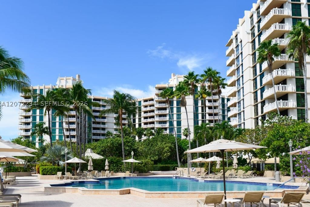 1121 Crandon Blvd #D206, Key Biscayne FL 33149