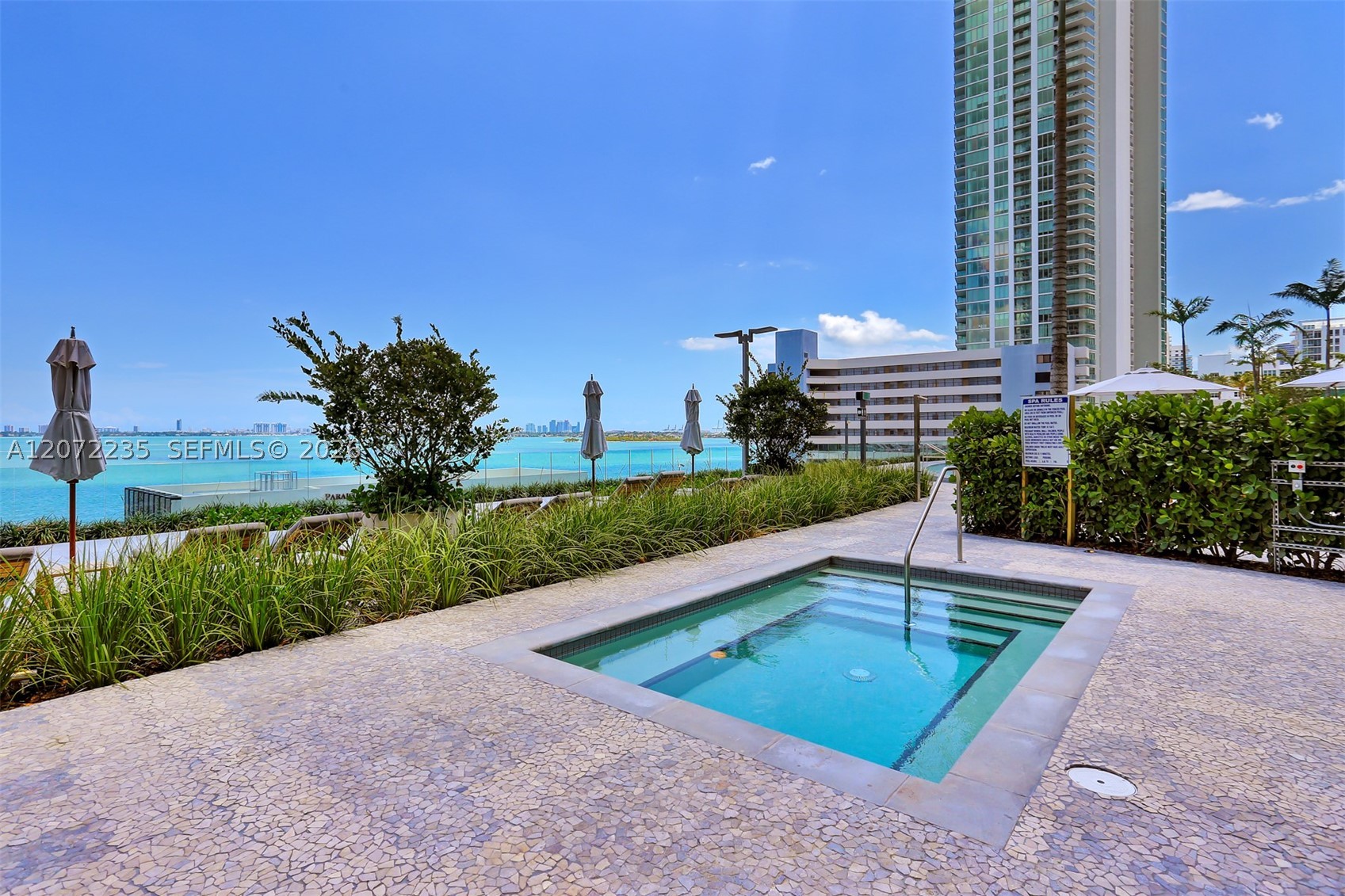 650 NE 32nd St #1502, Miami FL 33137