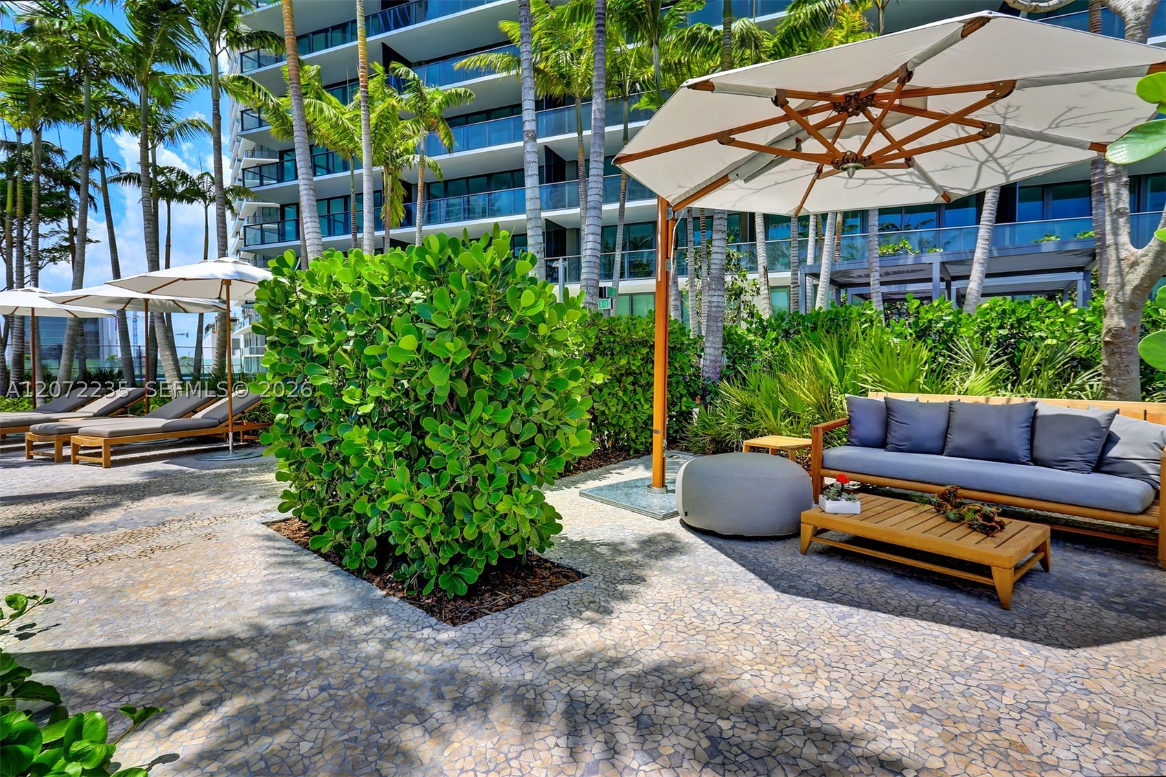 650 NE 32nd St #1502, Miami FL 33137