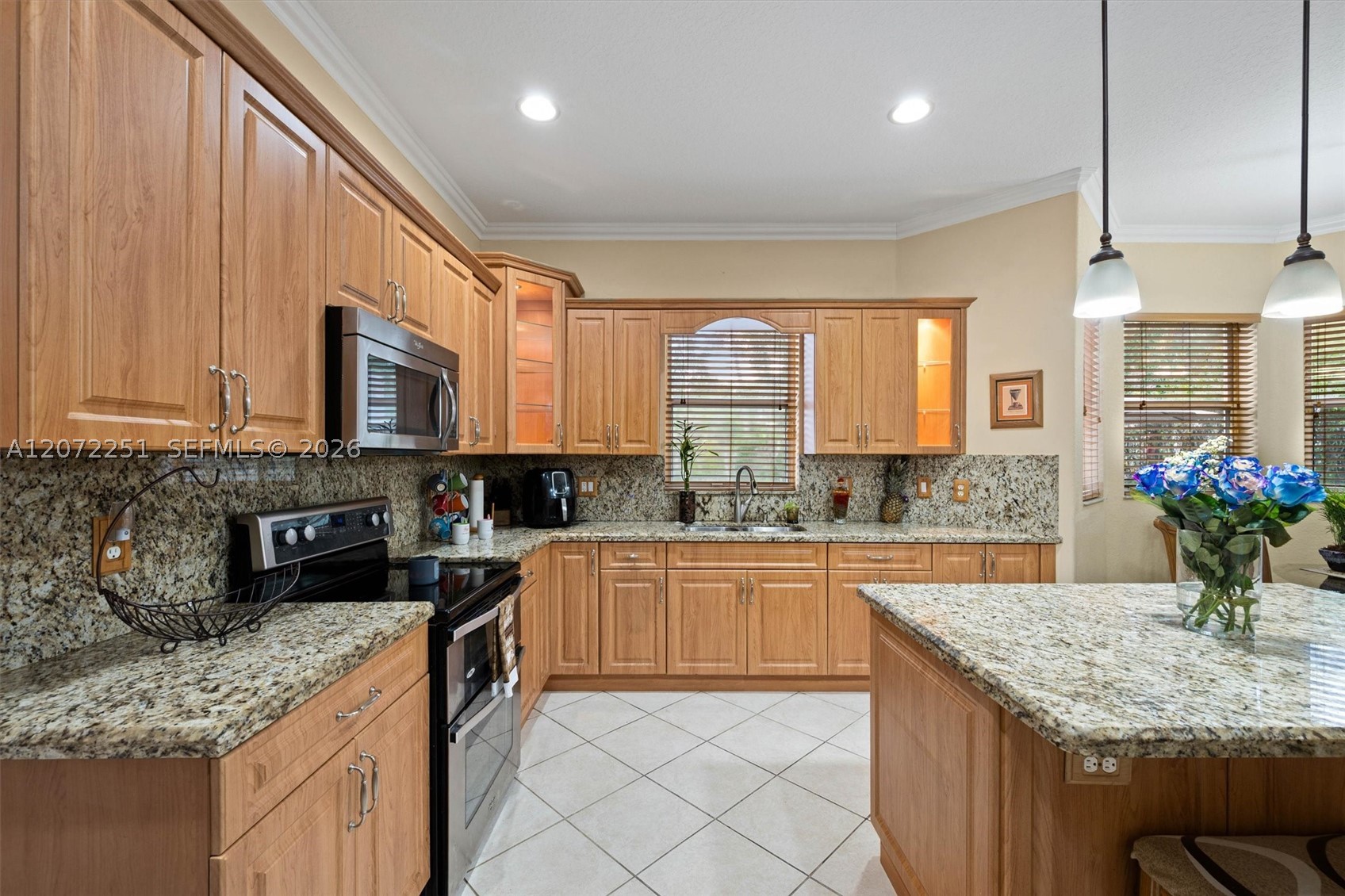 675 SW 159th Ln, Pembroke Pines FL 33027