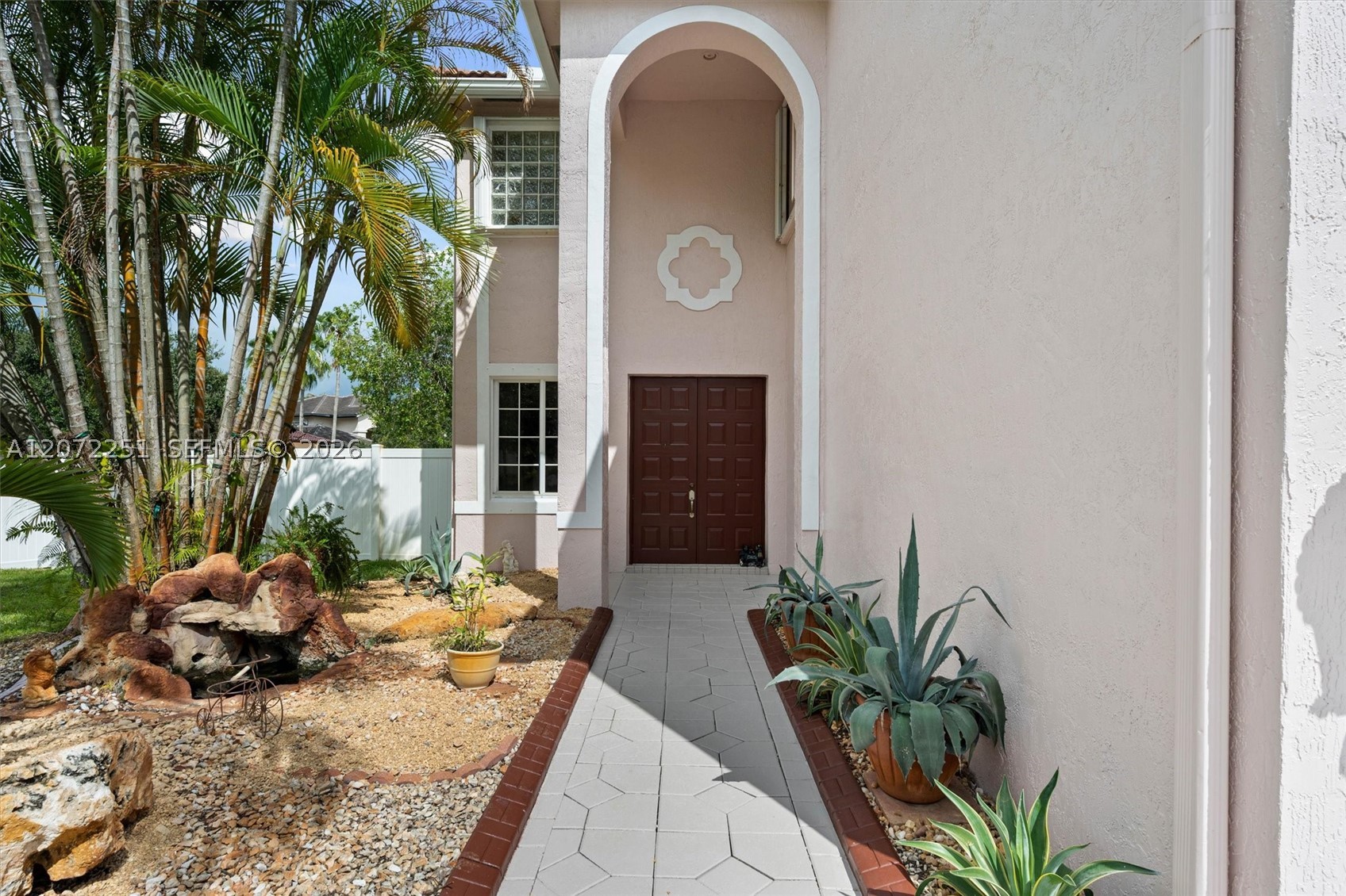 675 SW 159th Ln, Pembroke Pines FL 33027