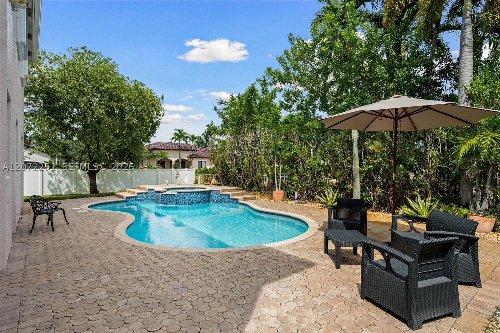 675 SW 159th Ln, Pembroke Pines FL 33027