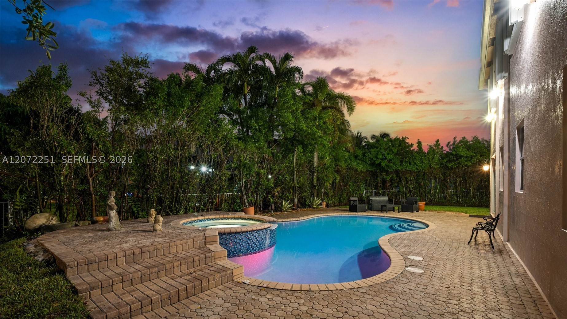 675 SW 159th Ln, Pembroke Pines FL 33027