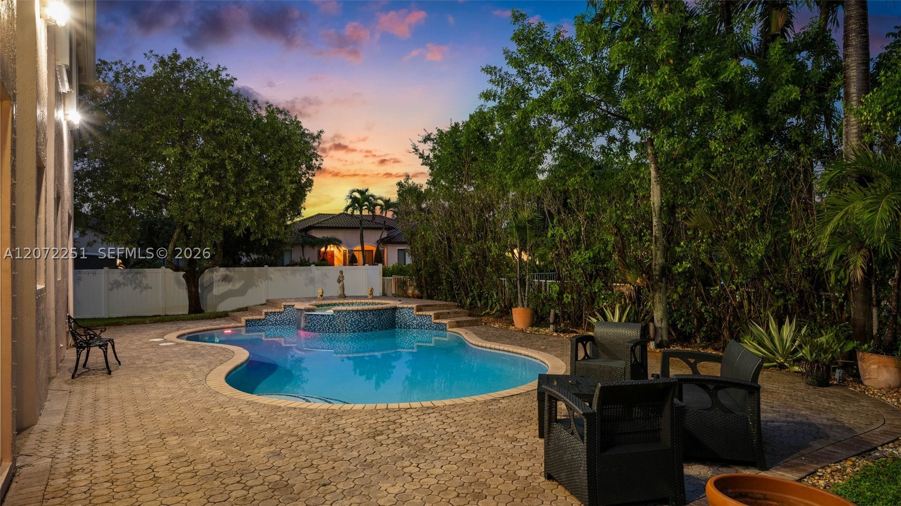 675 SW 159th Ln, Pembroke Pines FL 33027