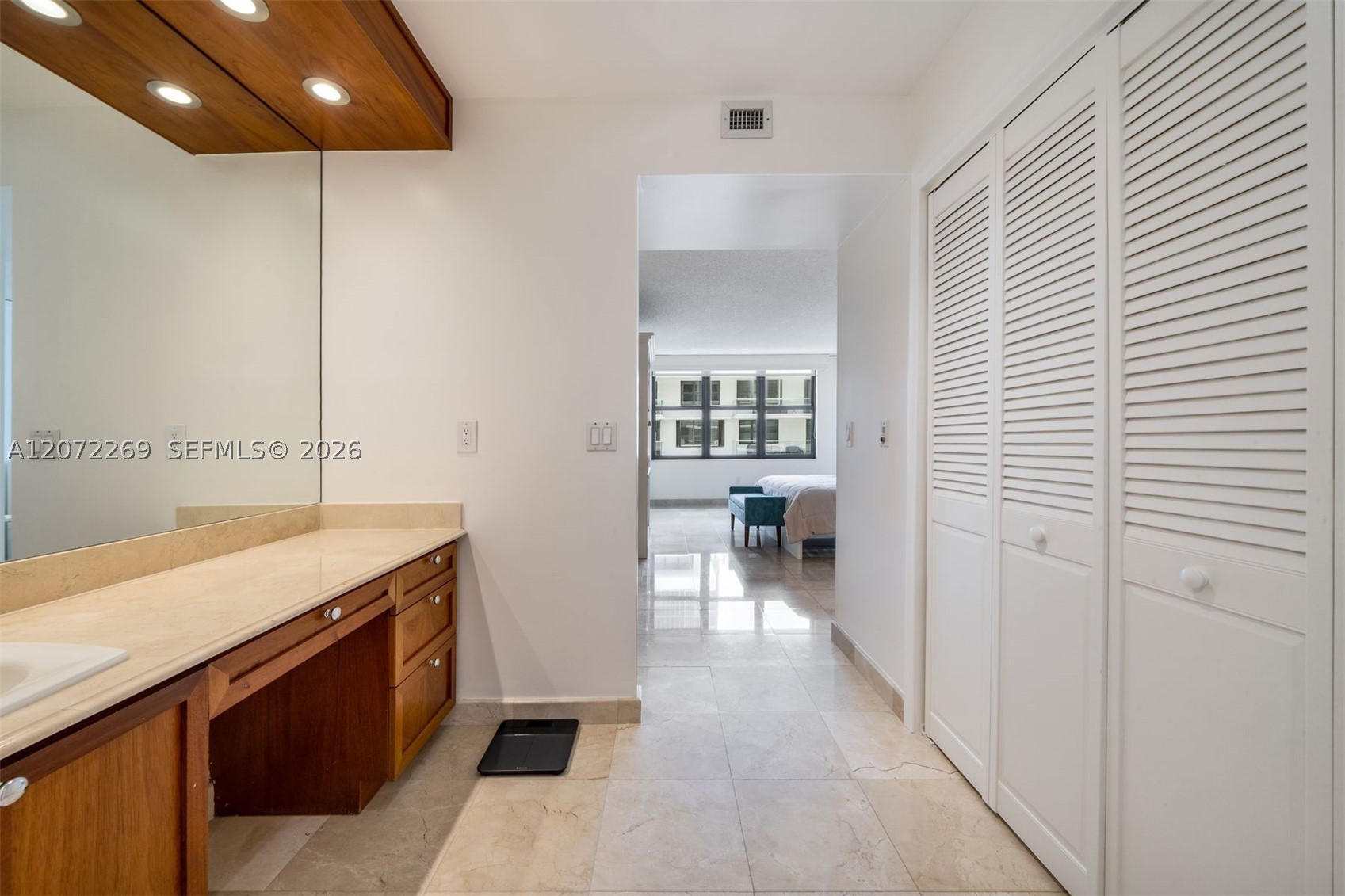 9801 Collins Ave #19H, Bal Harbour FL 33154