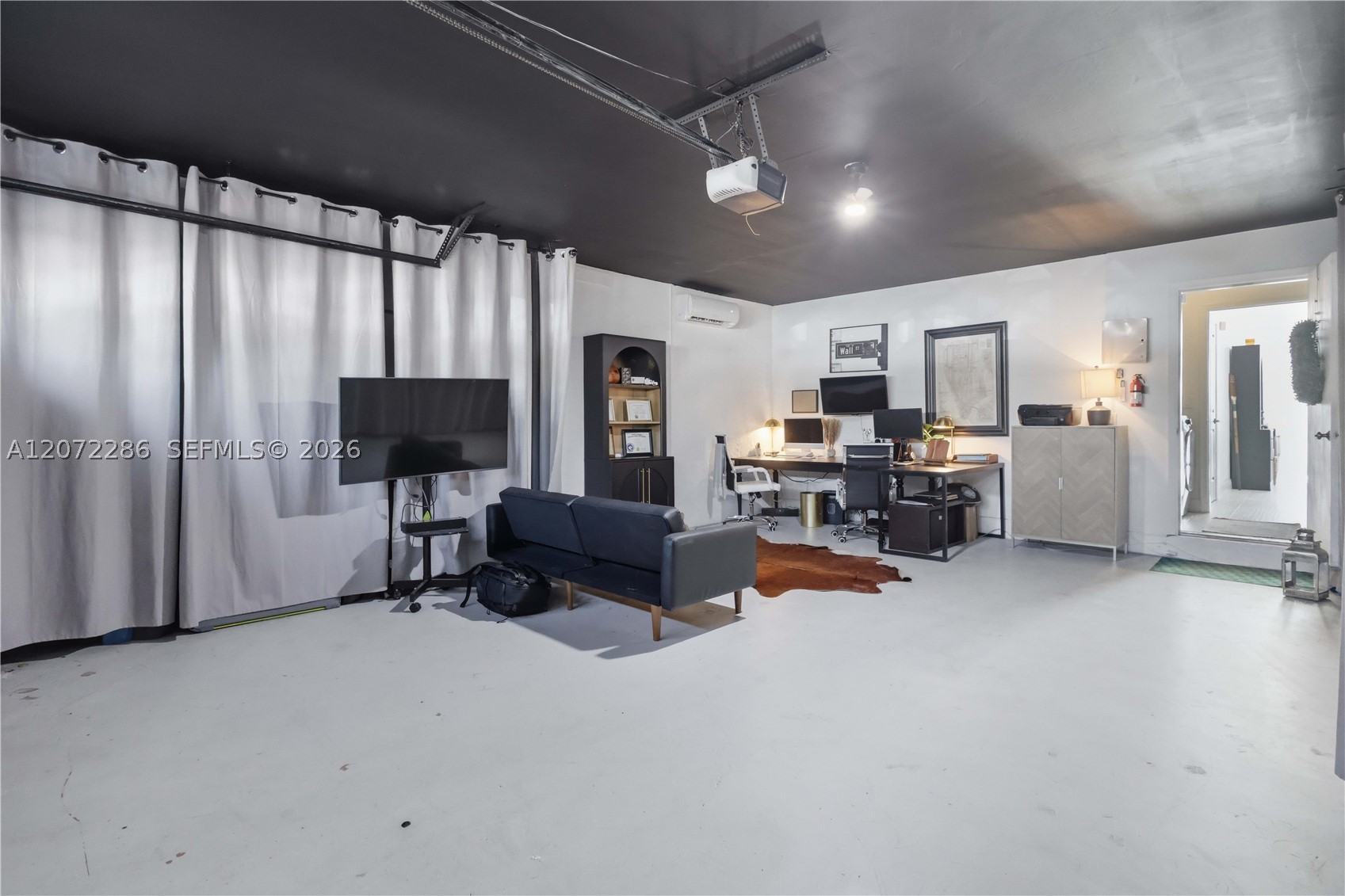 226 SW 180th Ave, Pembroke Pines FL 33029