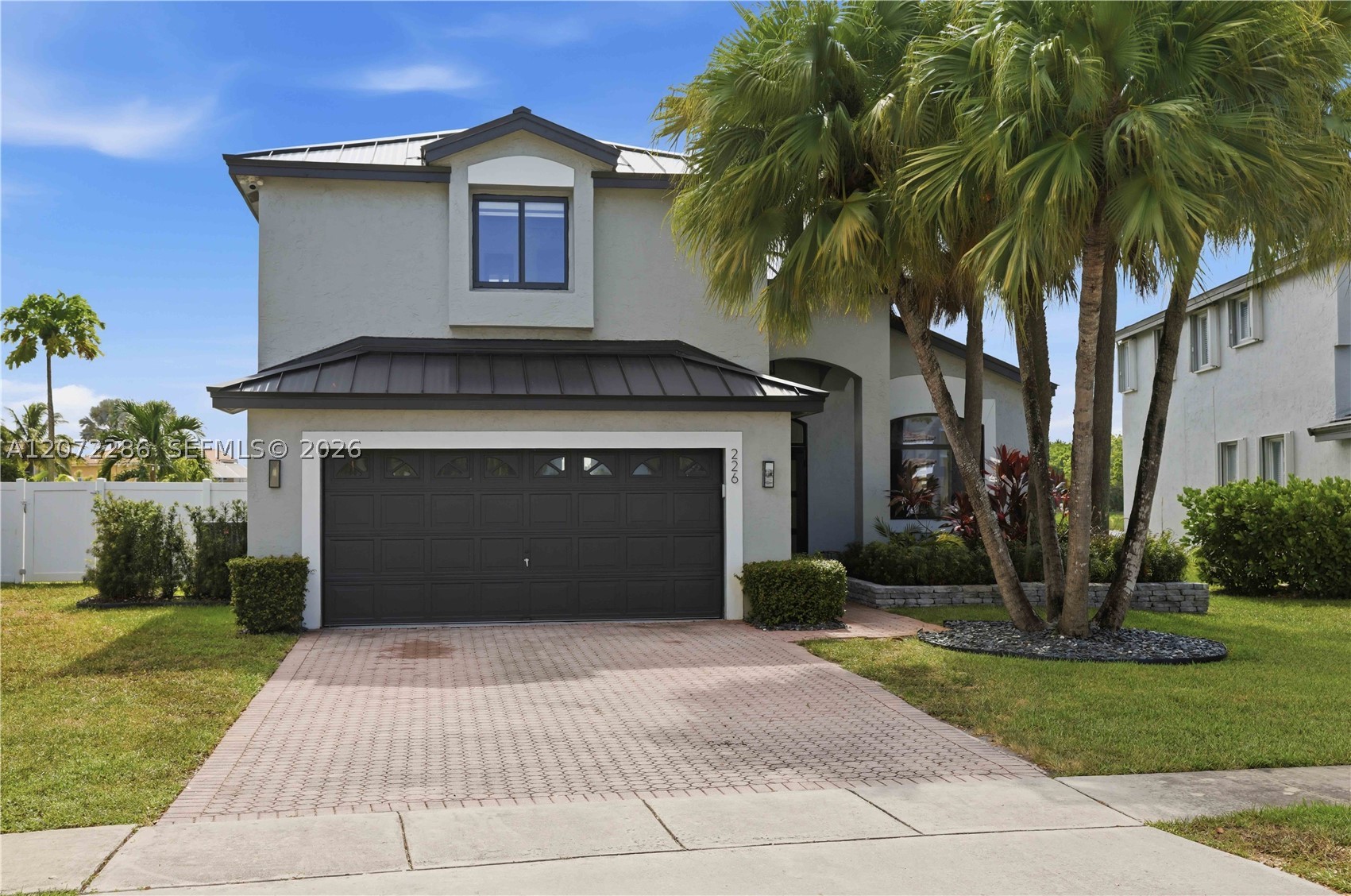 226 SW 180th Ave, Pembroke Pines FL 33029