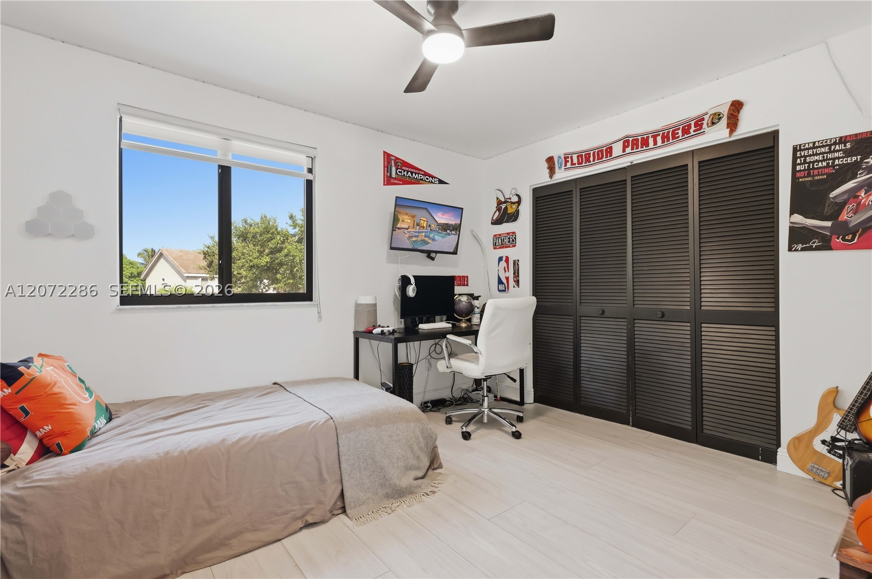 226 SW 180th Ave, Pembroke Pines FL 33029