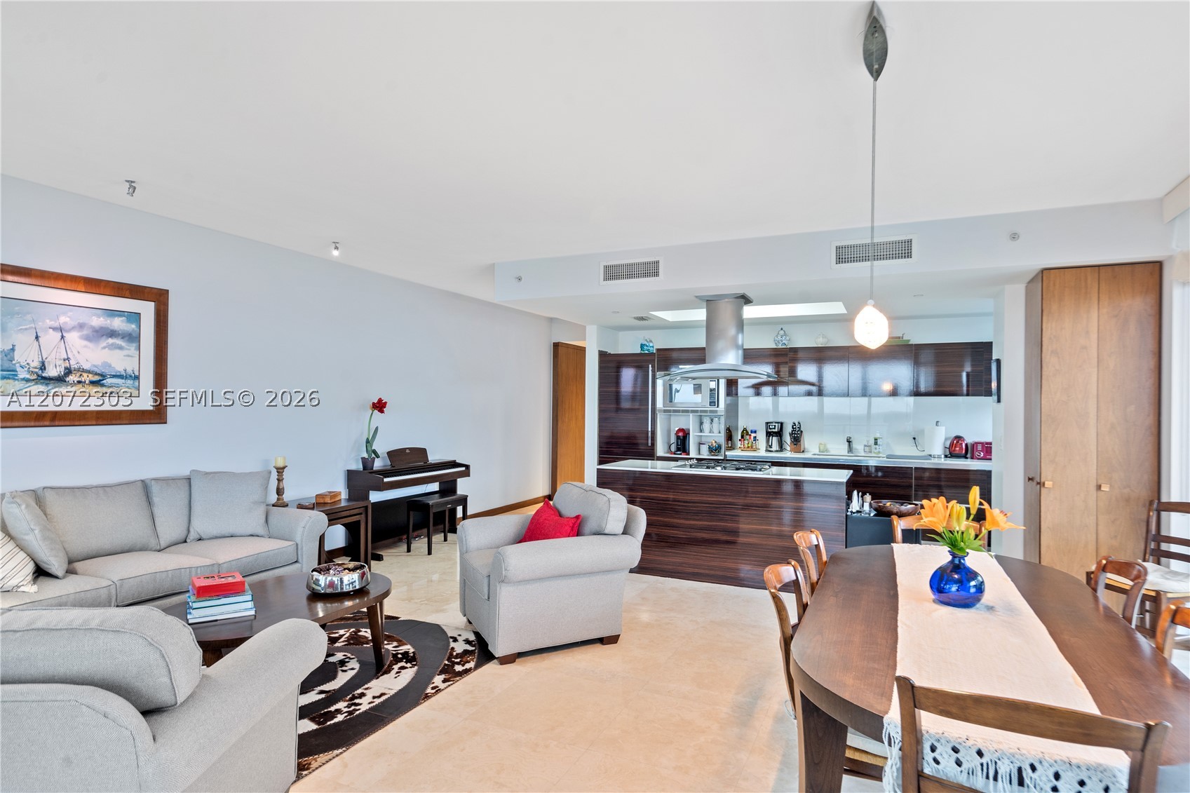 3737 Collins Ave #S-701, Miami Beach FL 33140