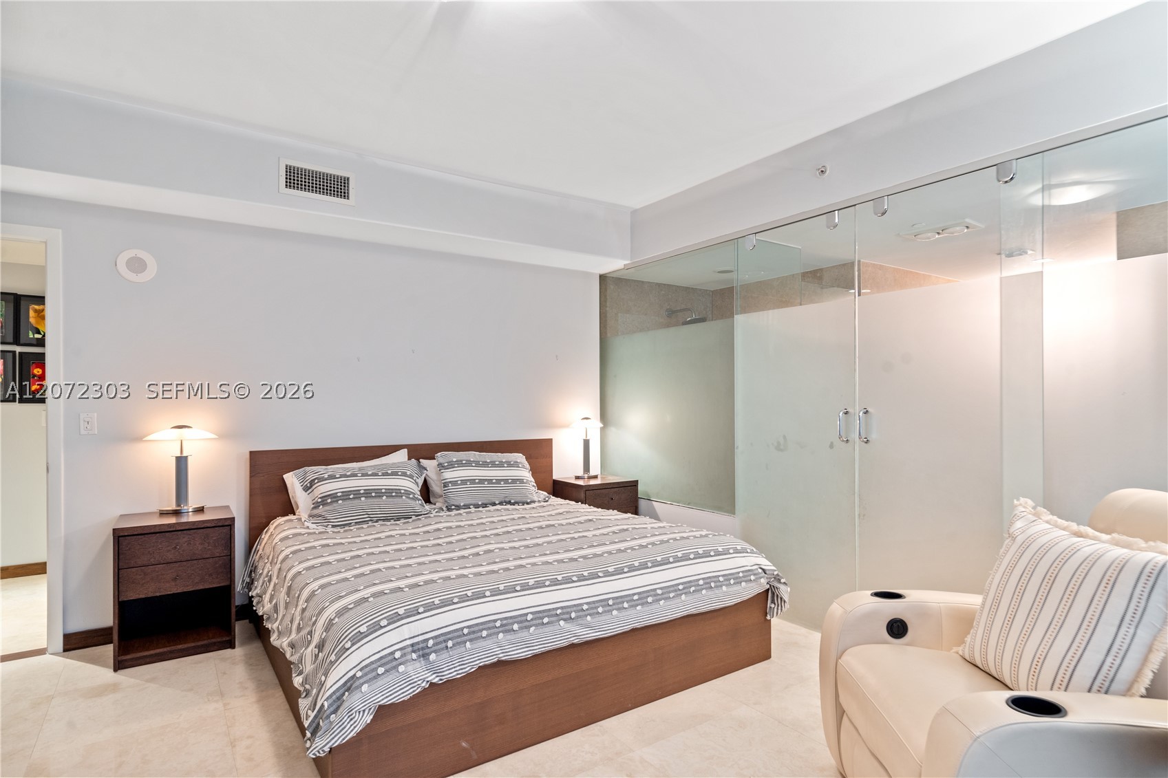 3737 Collins Ave #S-701, Miami Beach FL 33140