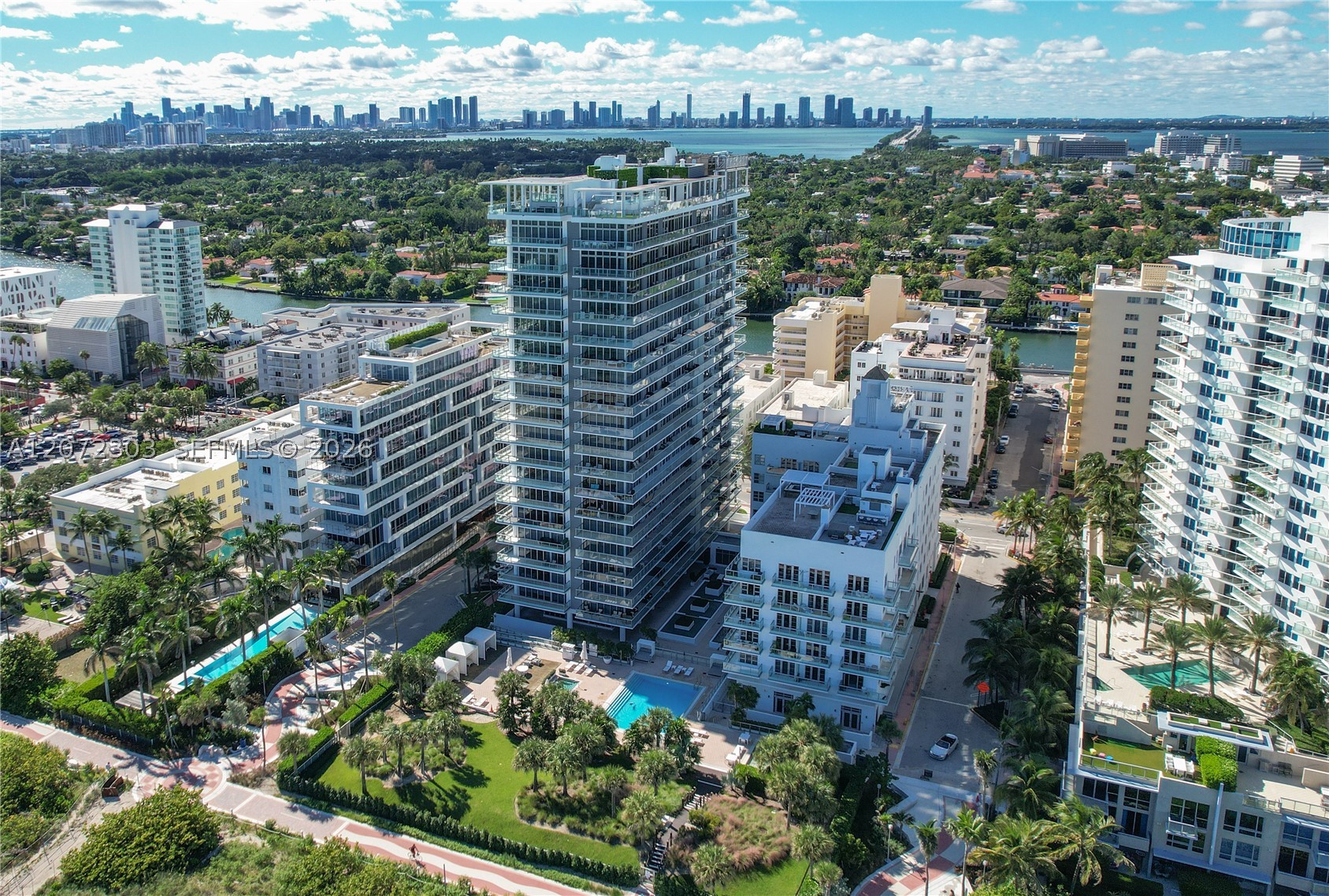 3737 Collins Ave #S-701, Miami Beach FL 33140