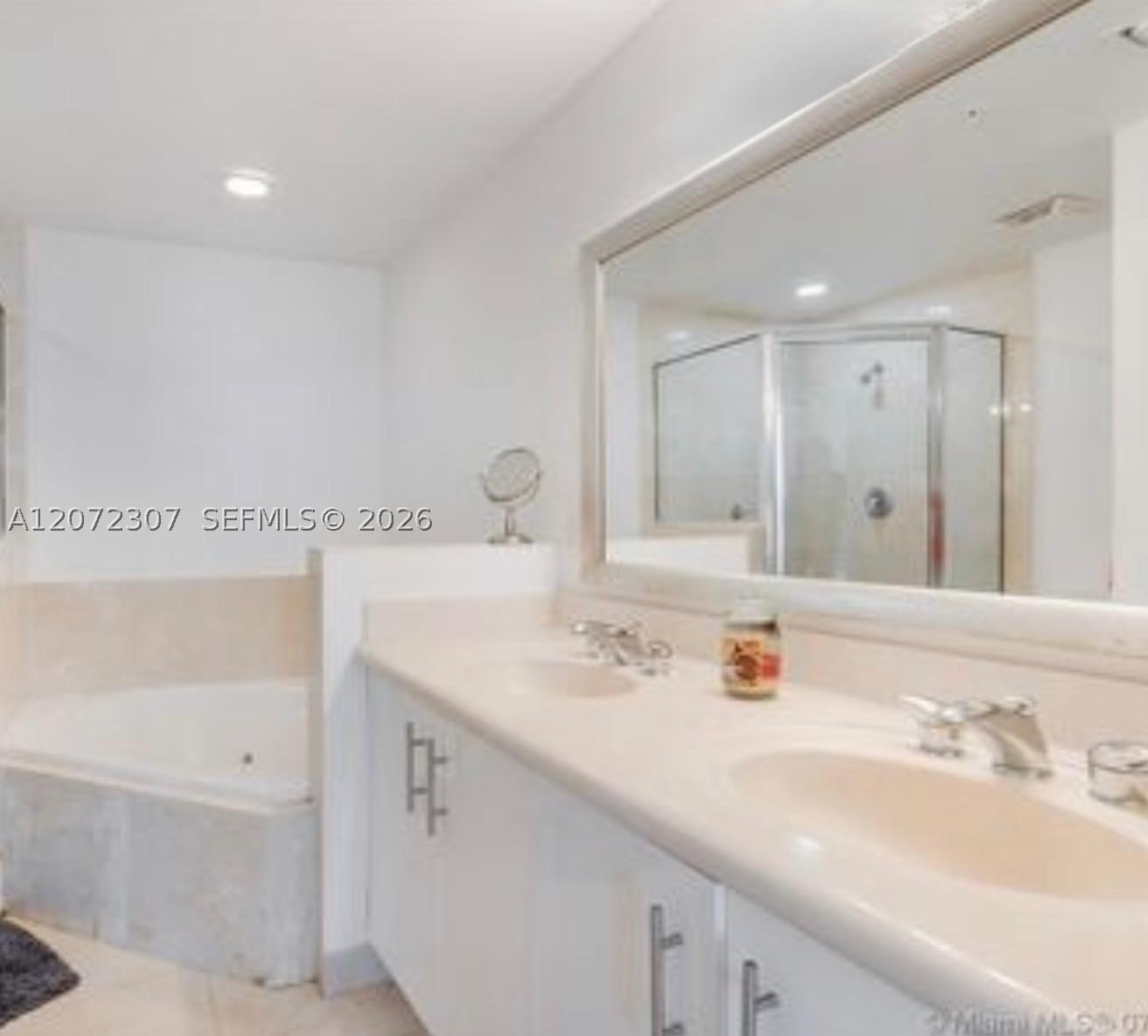 7900 Harbor Island Dr #505, North Bay Village FL 33141