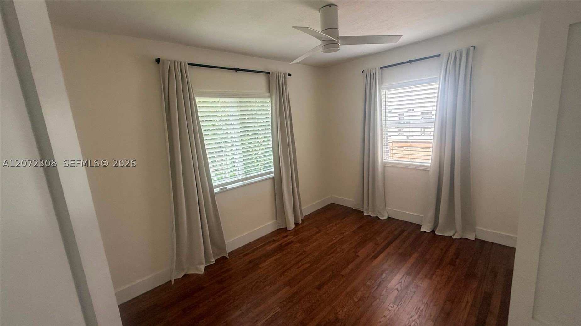 52 NE 51st St, Miami FL 33137