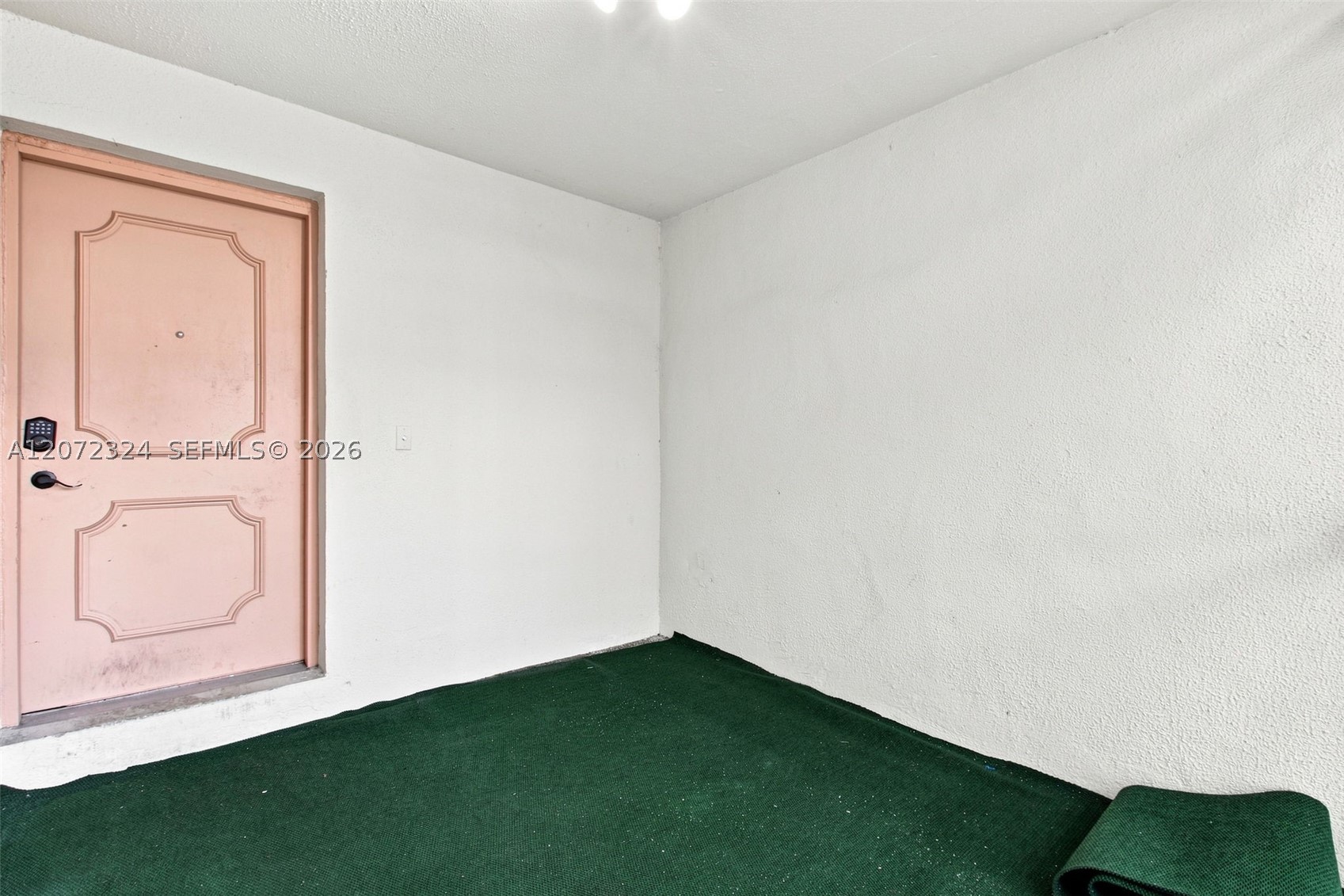 6511 Racquet Club Dr #46, Lauderhill FL 33319