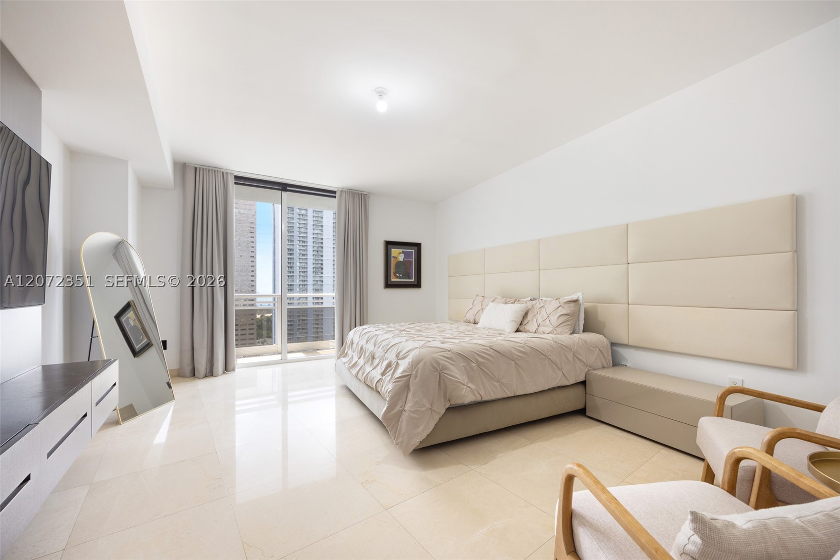 901 Brickell Key Blvd #2506, Miami FL 33131