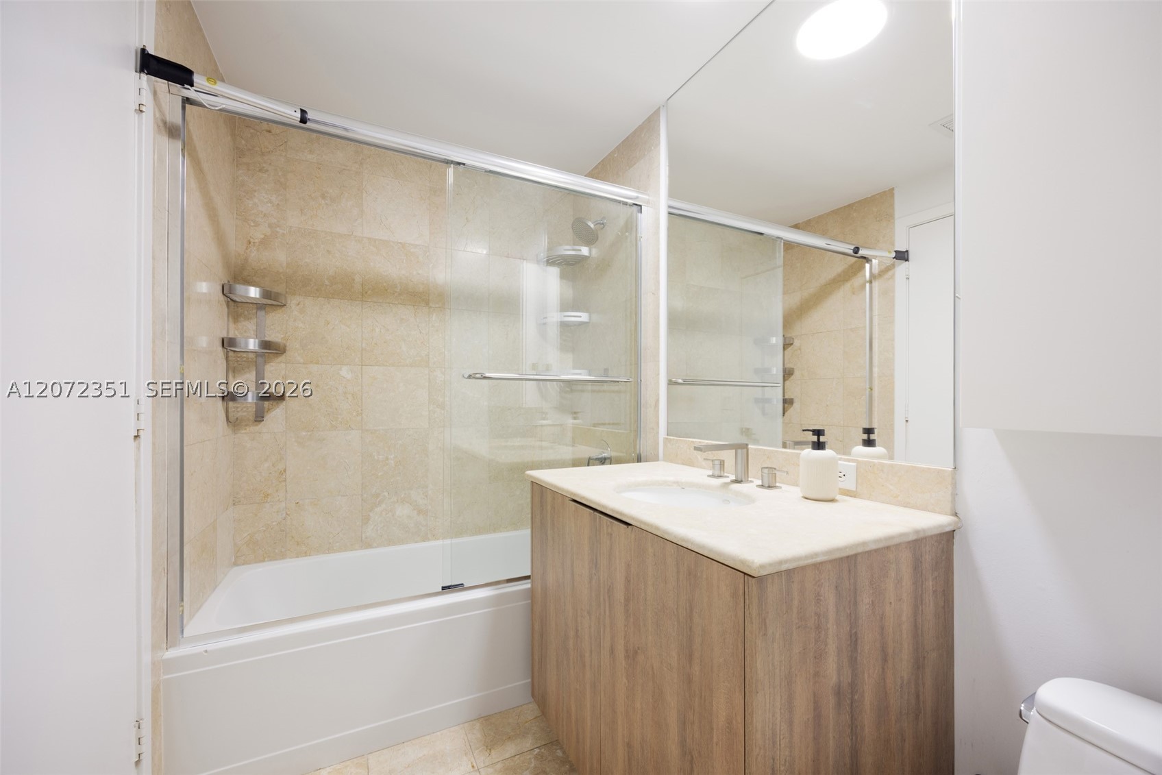 901 Brickell Key Blvd #2506, Miami FL 33131