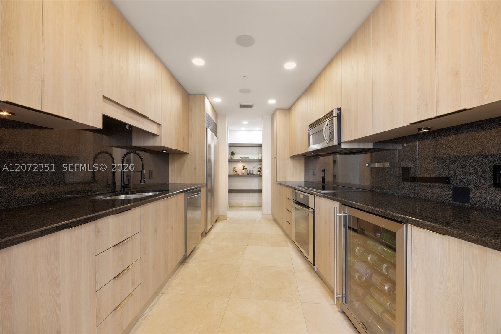 901 Brickell Key Blvd #2506, Miami FL 33131