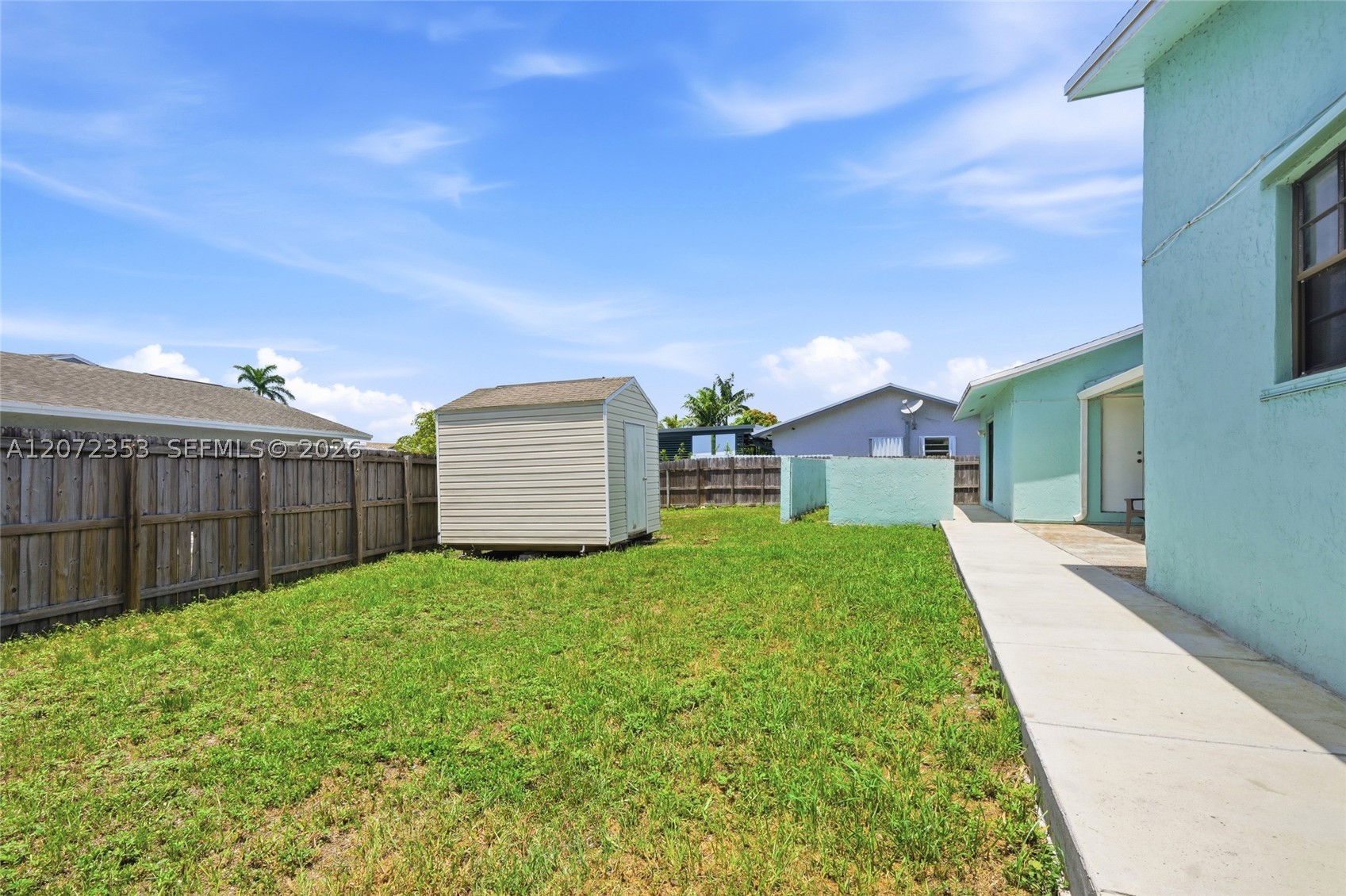 16604 SW 104th Ct, Miami FL 33157