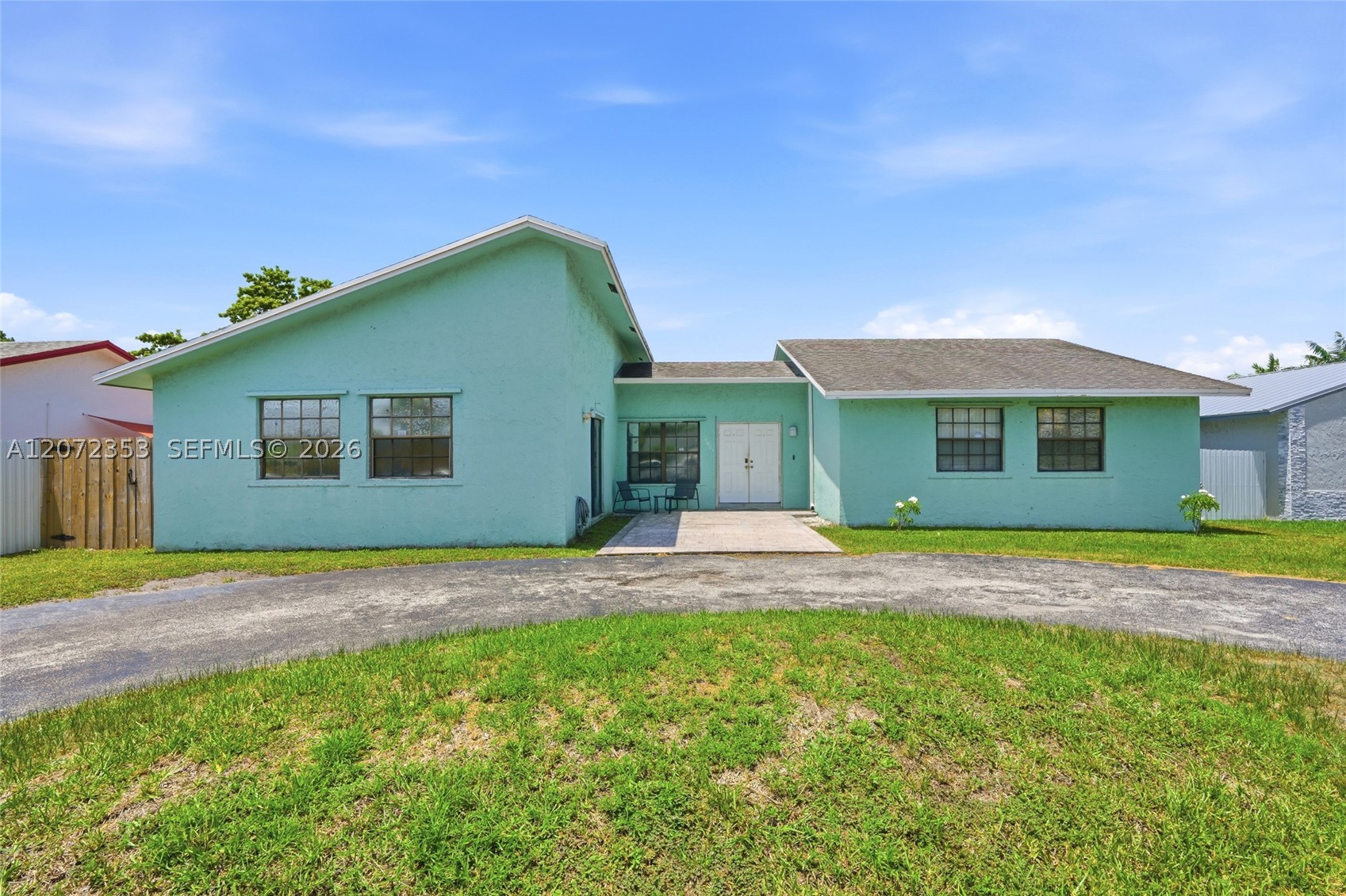 16604 SW 104th Ct, Miami FL 33157