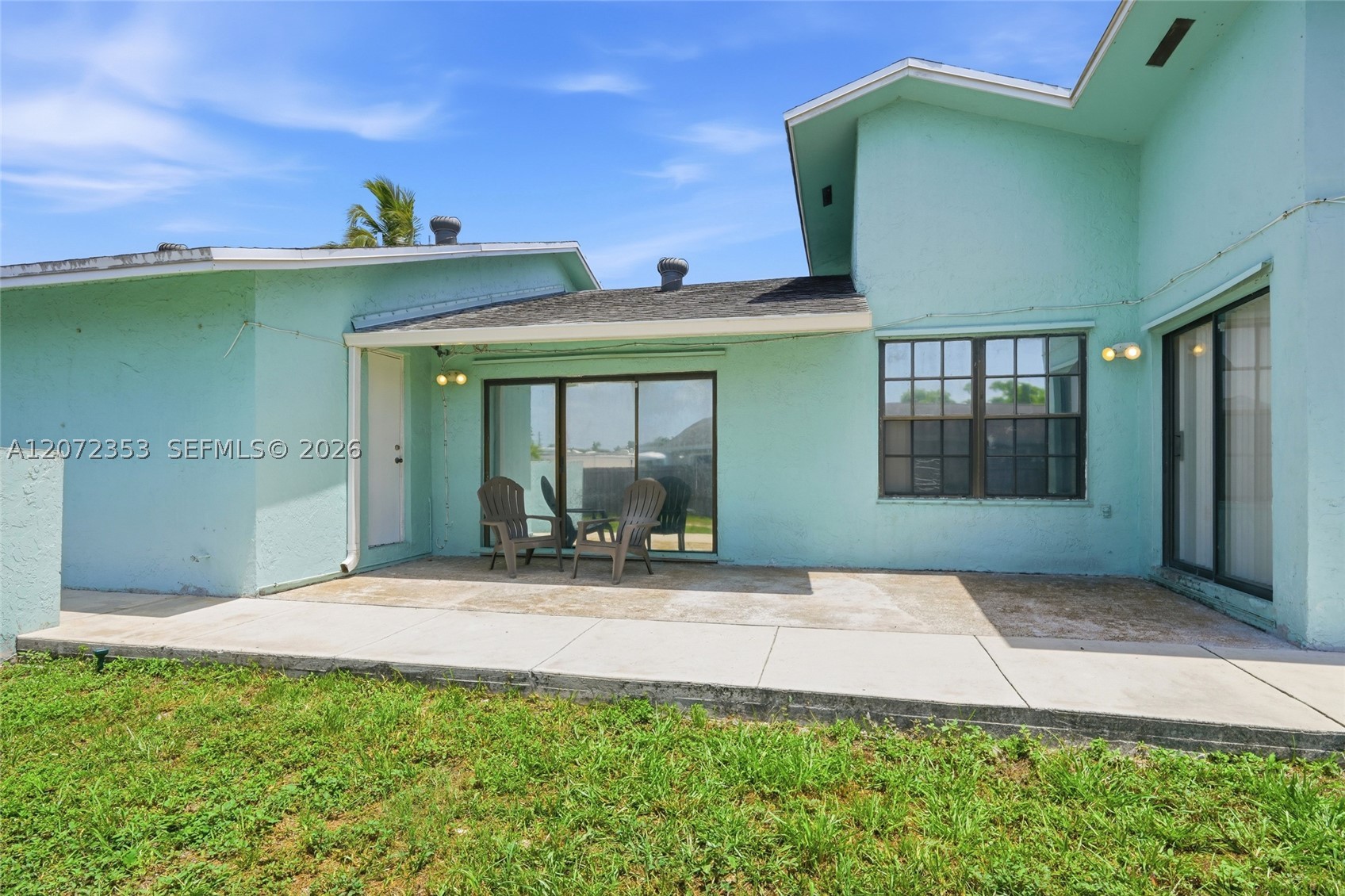 16604 SW 104th Ct, Miami FL 33157