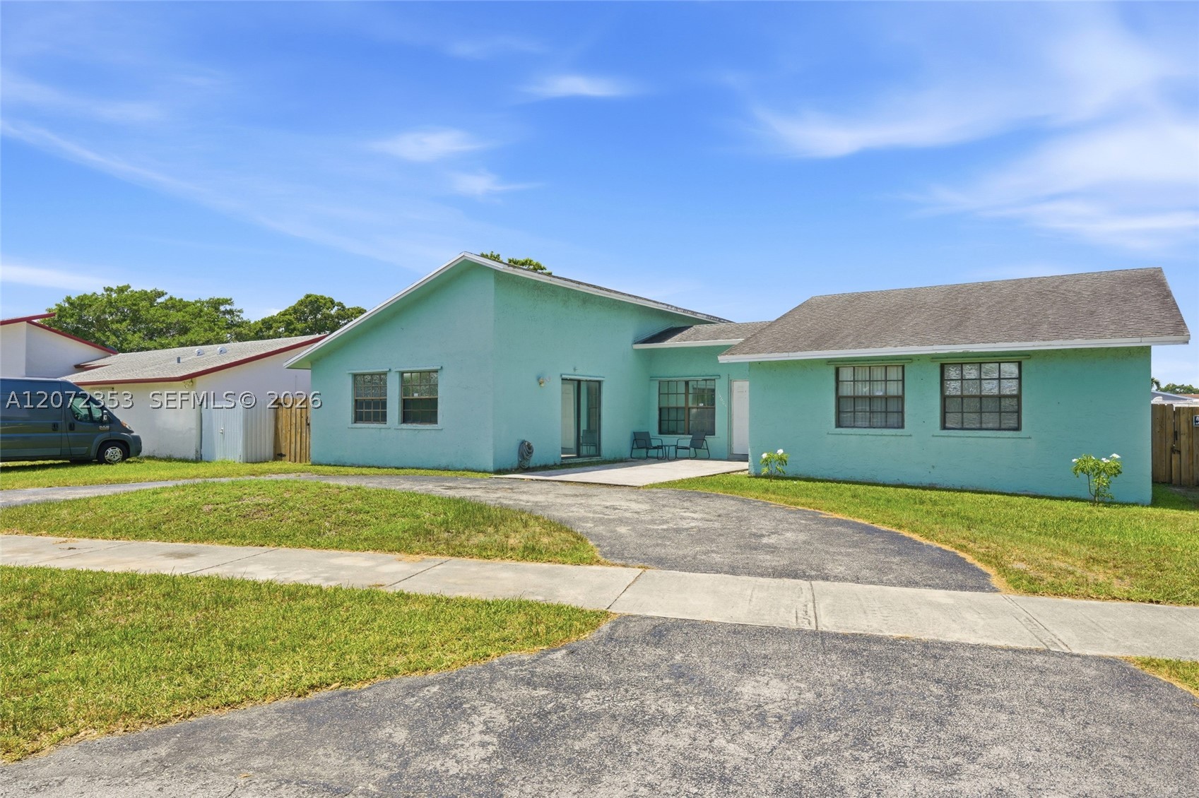 16604 SW 104th Ct, Miami FL 33157