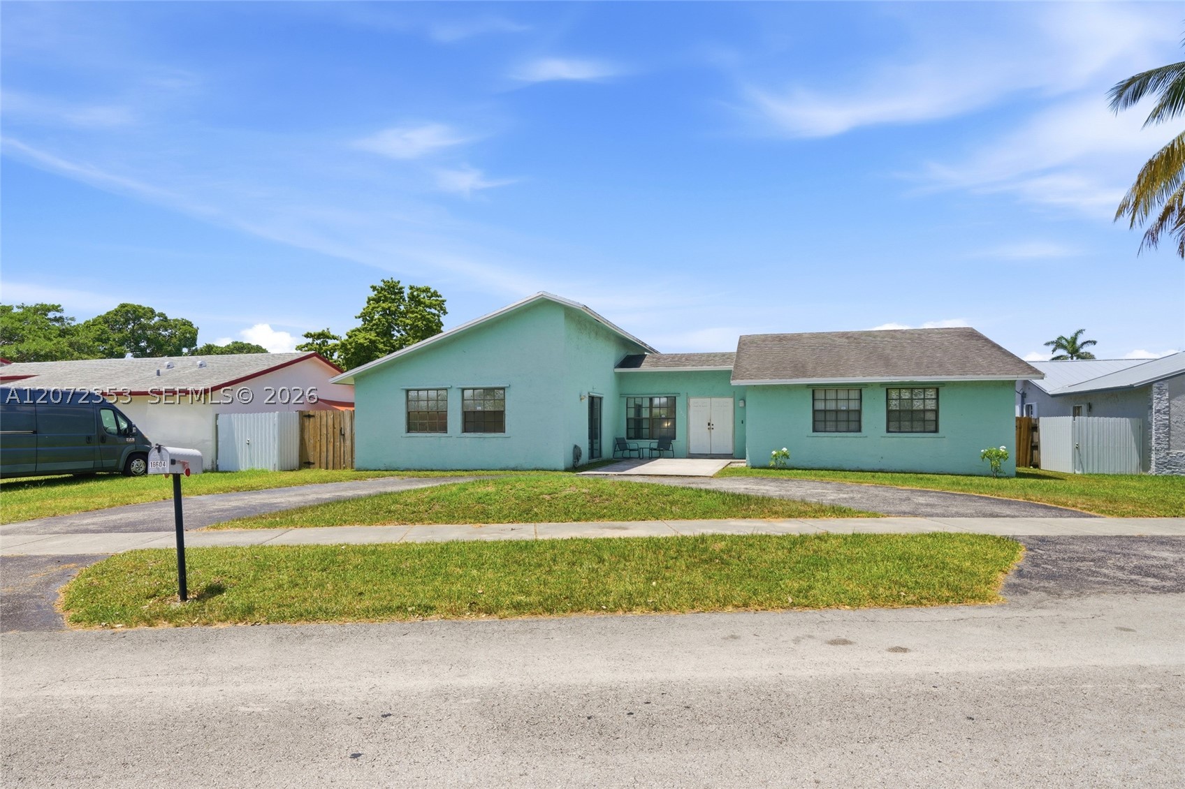 16604 SW 104th Ct, Miami FL 33157