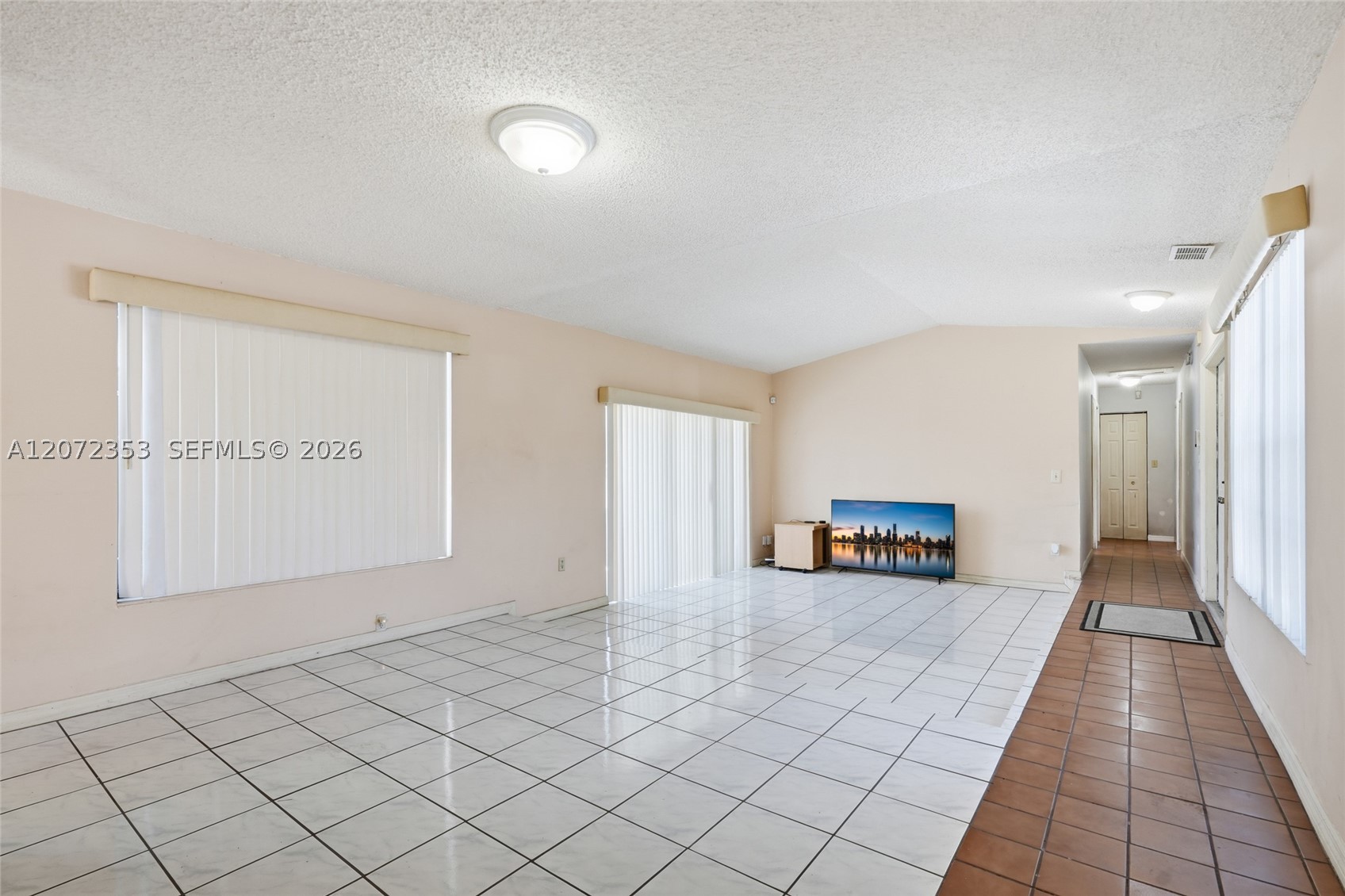 16604 SW 104th Ct, Miami FL 33157
