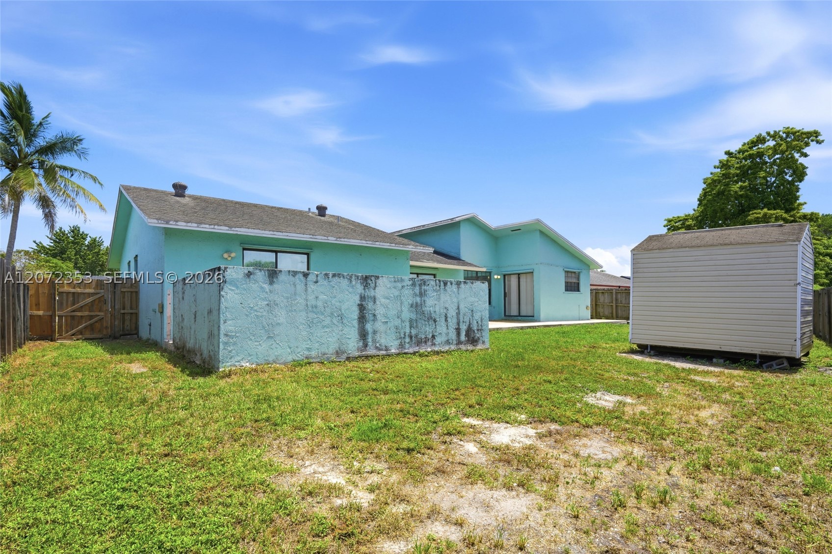 16604 SW 104th Ct, Miami FL 33157
