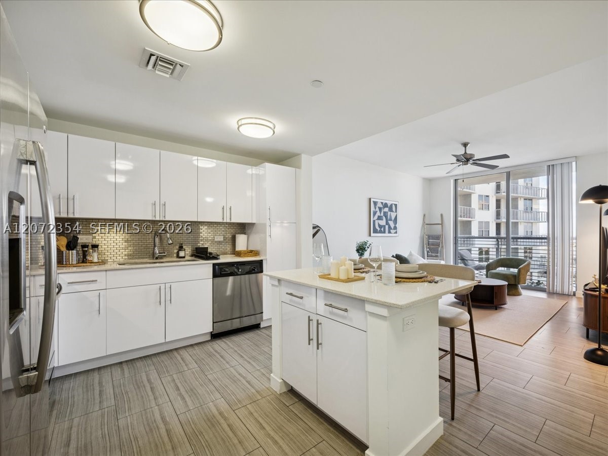 1776 Polk St #1703, Hollywood FL 33020