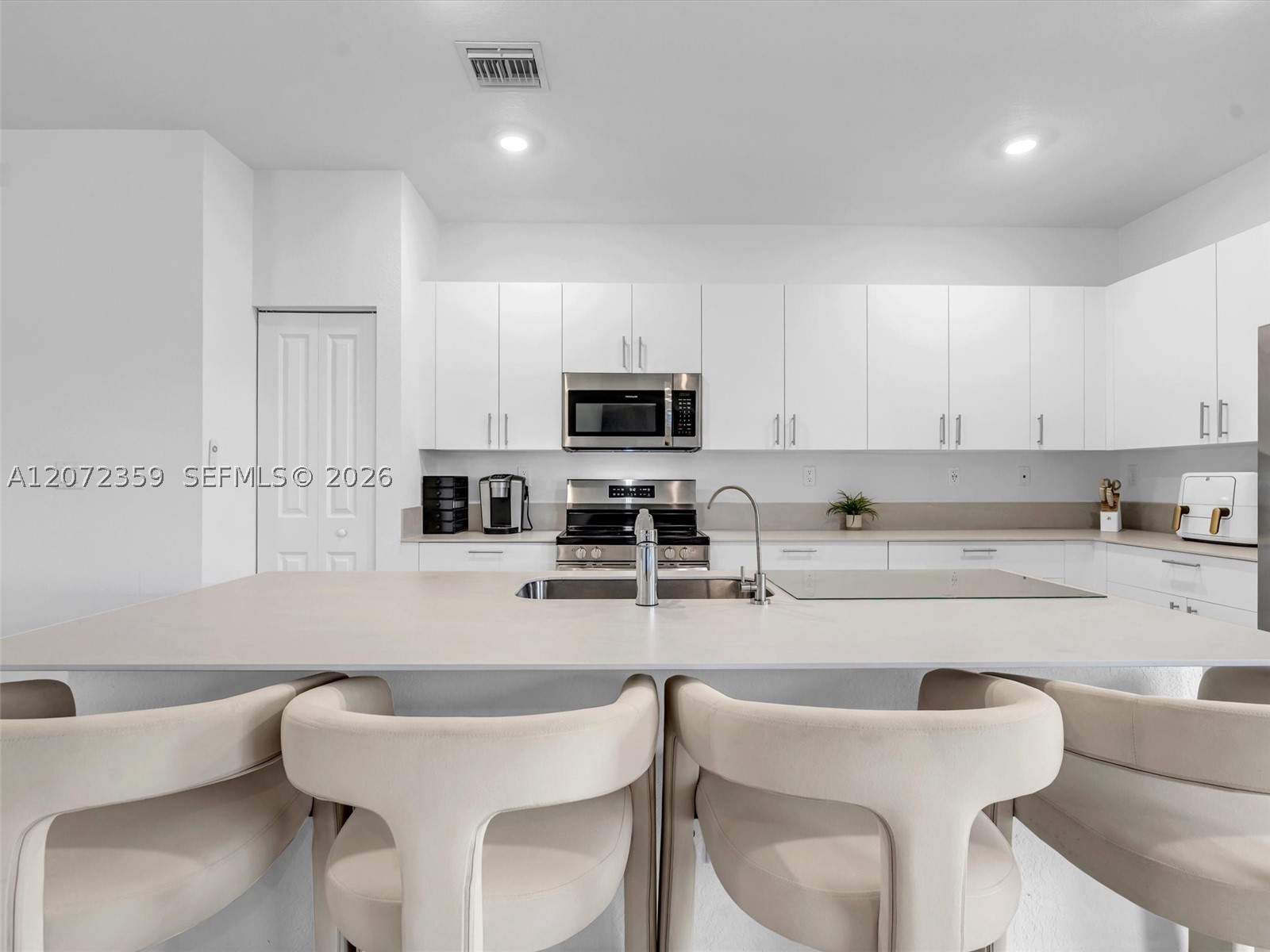 2832 SE 23rd Ave, Homestead FL 33035