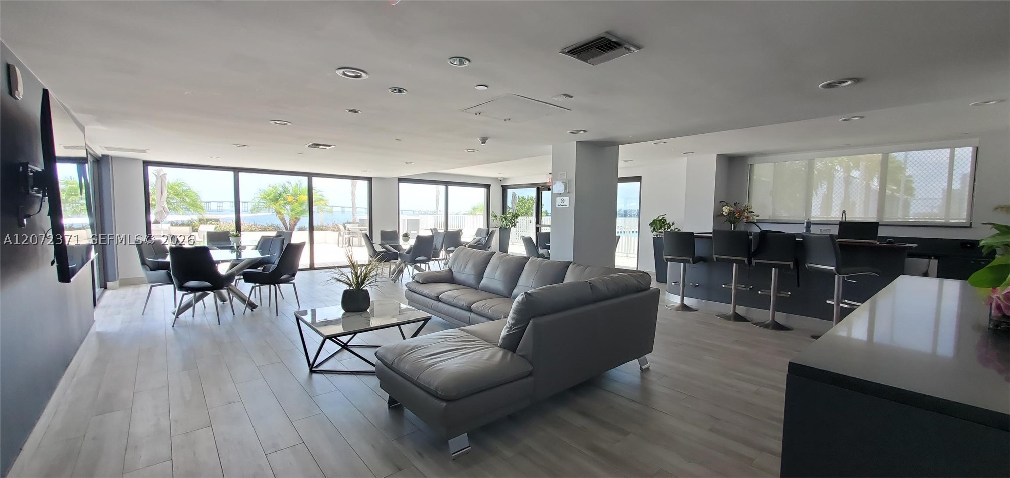 200 SE 15th Rd #16H, Miami FL 33129