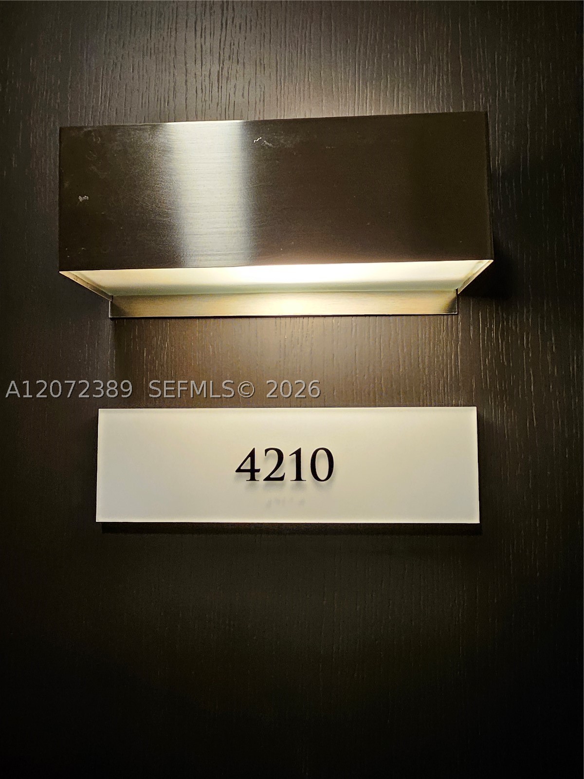 900 Biscayne Blvd #4210, Miami FL 33132