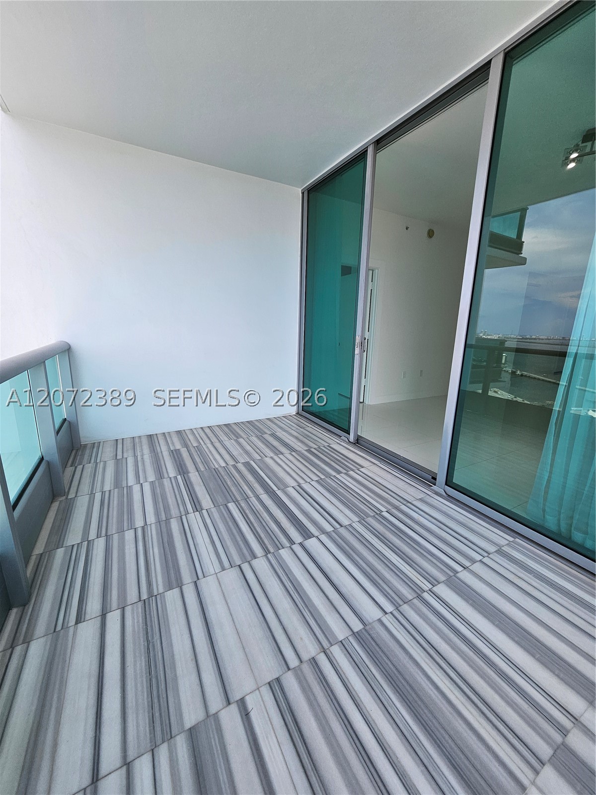 900 Biscayne Blvd #4210, Miami FL 33132