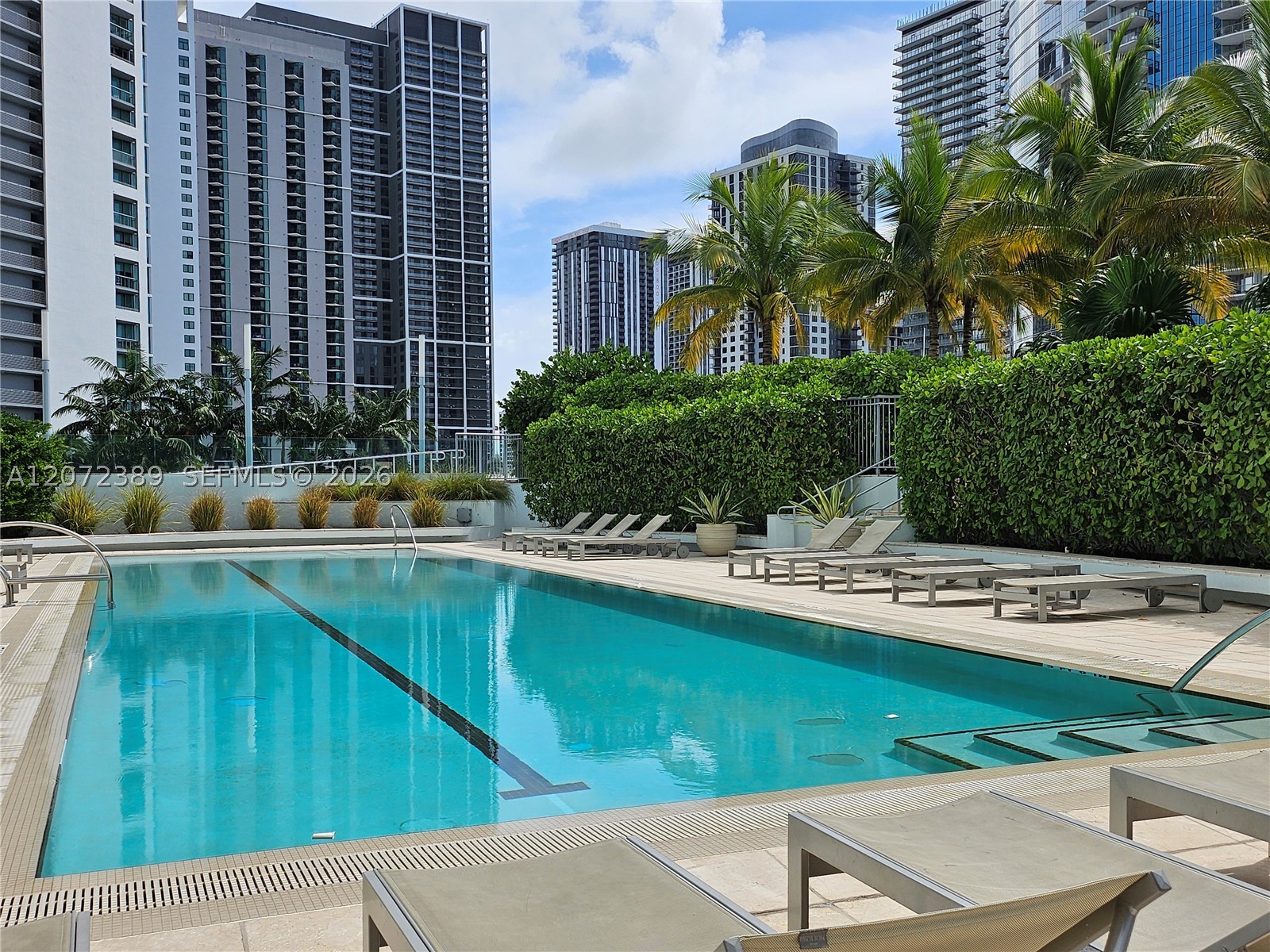900 Biscayne Blvd #4210, Miami FL 33132