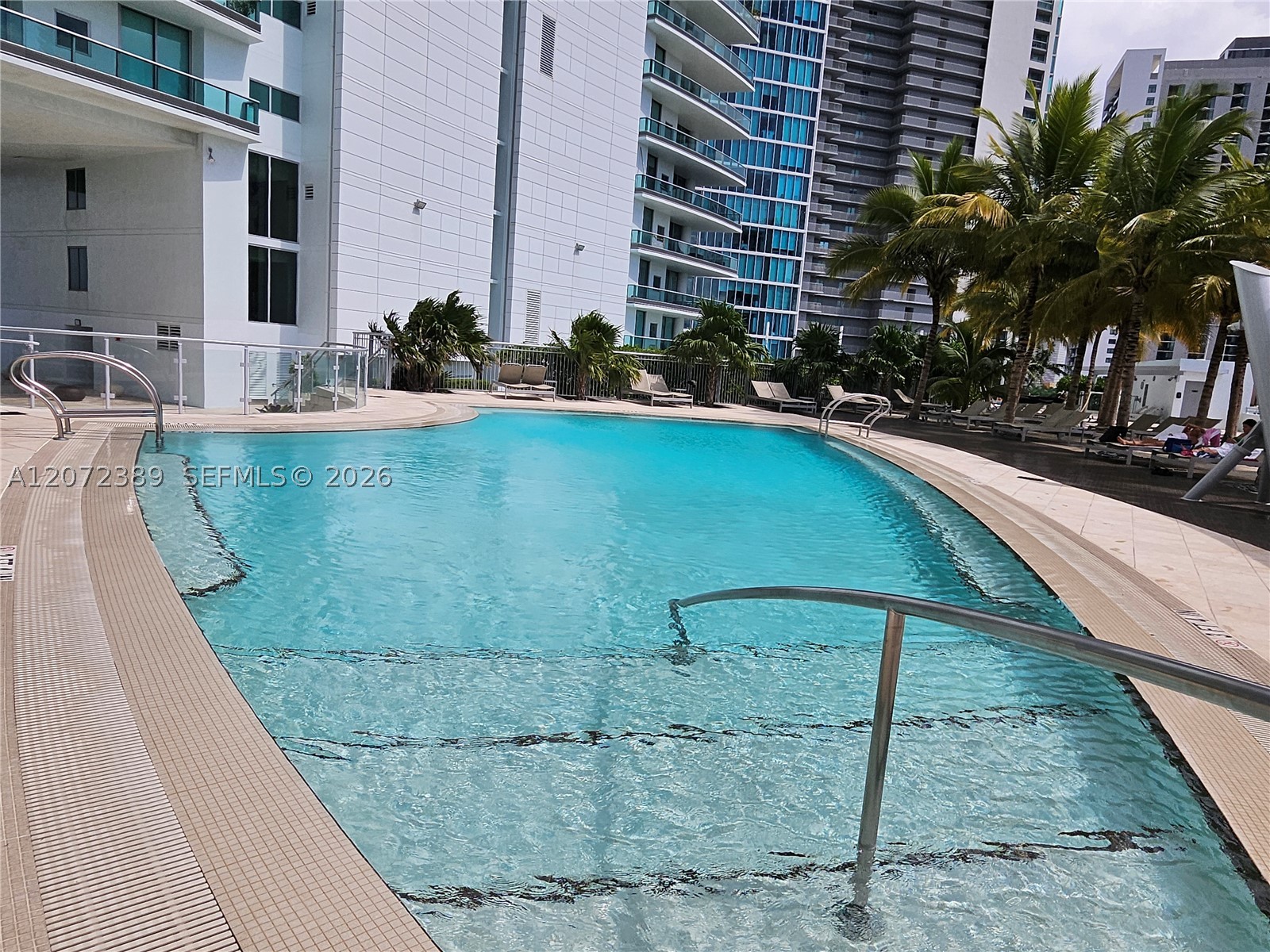 900 Biscayne Blvd #4210, Miami FL 33132