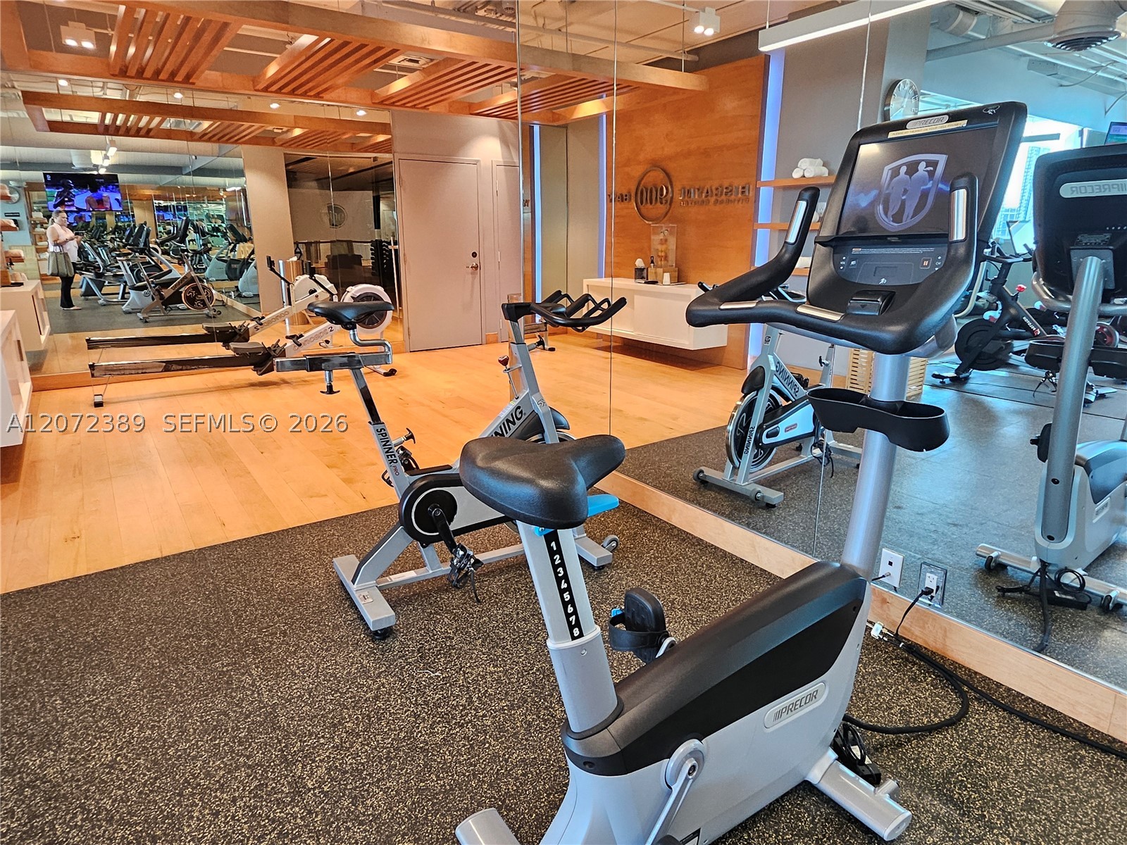 900 Biscayne Blvd #4210, Miami FL 33132