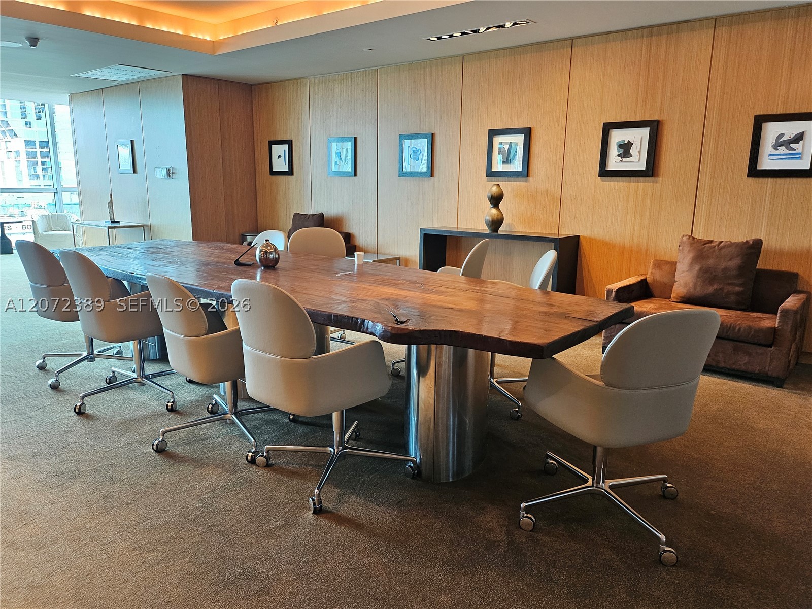 900 Biscayne Blvd #4210, Miami FL 33132