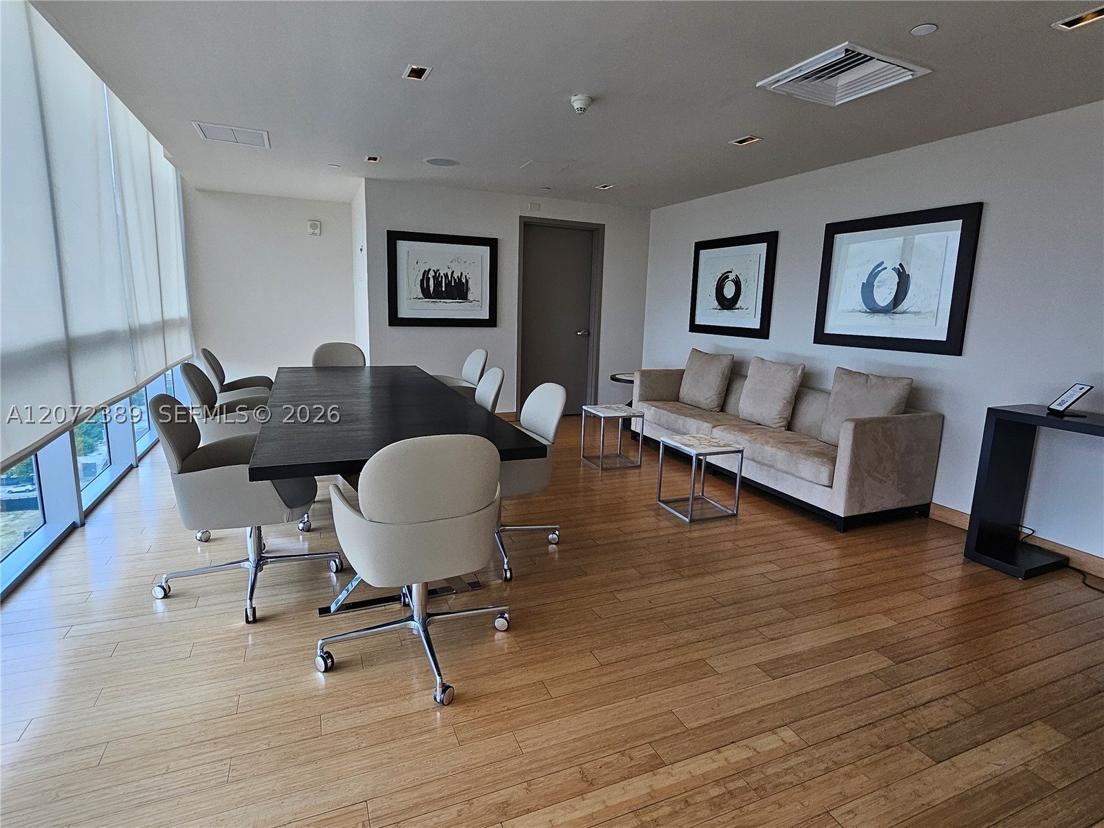 900 Biscayne Blvd #4210, Miami FL 33132